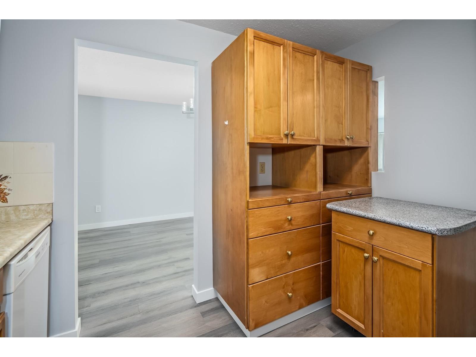 303 32025 Tims Avenue, Abbotsford, British Columbia V2T 2H3 - Photo 8 - R3152240