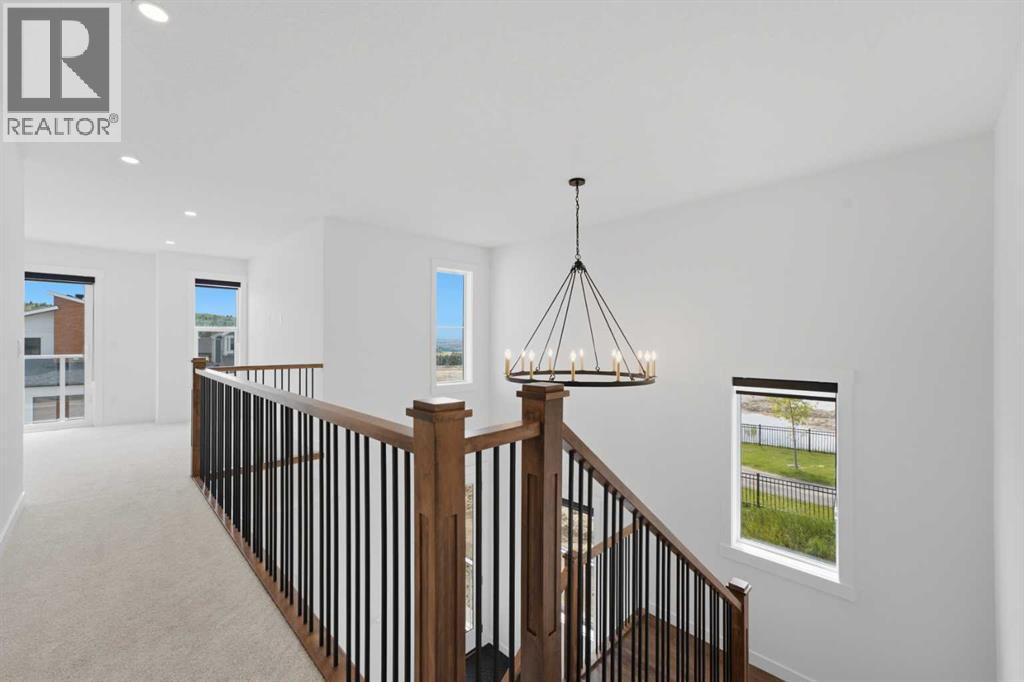75 Sunvalley Way, Cochrane, Alberta  T4C 0X8 - Photo 16 - A2324347