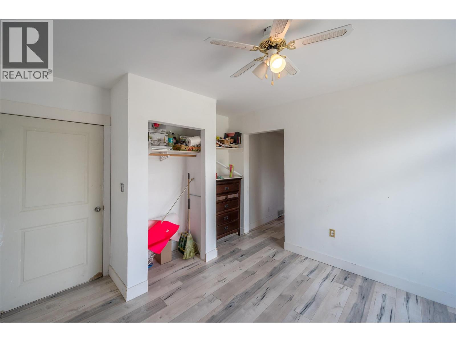 2885 Valleyview Road, Penticton, British Columbia  V2A 8V7 - Photo 15 - 10394331