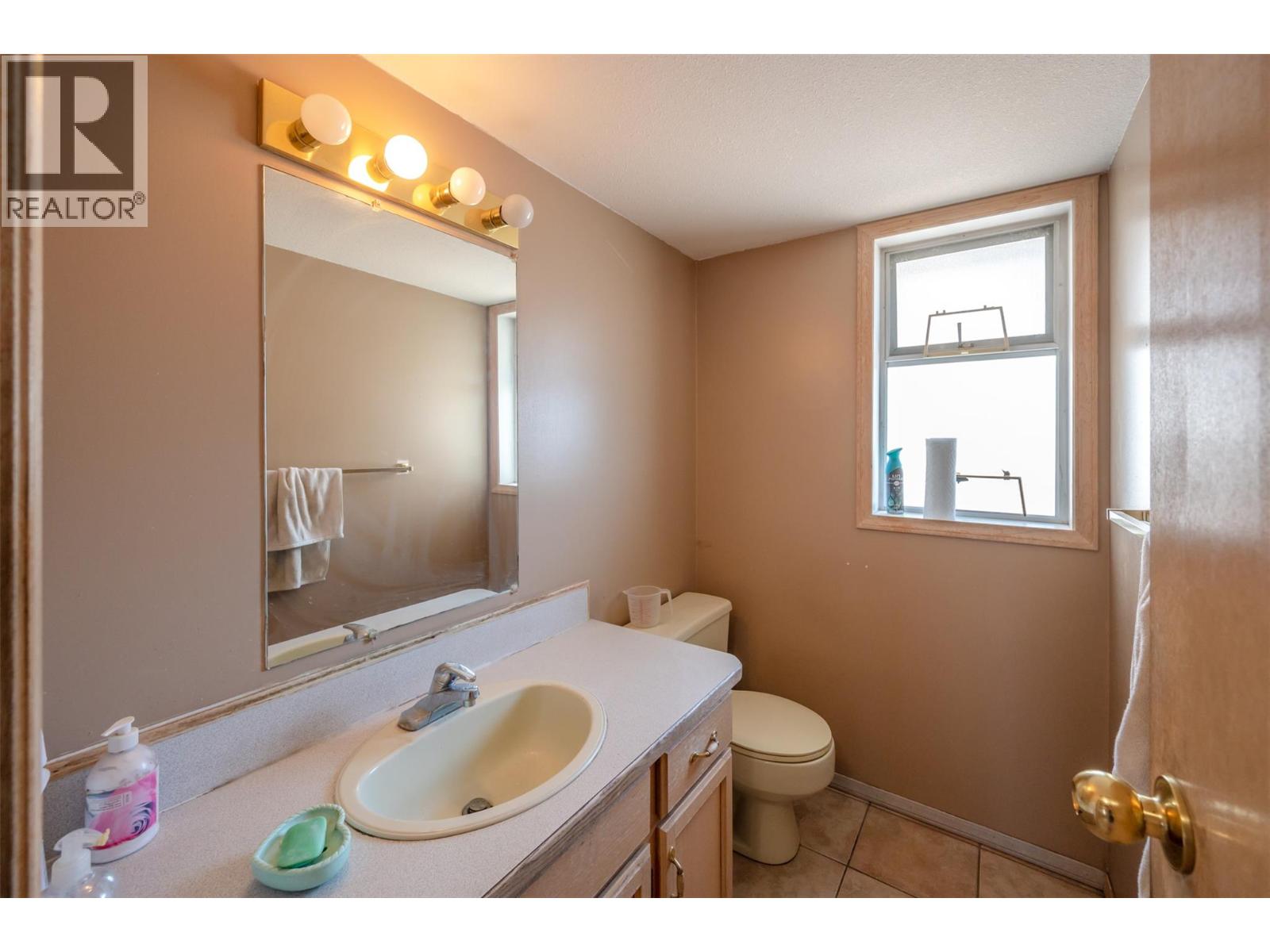 2885 Valleyview Road, Penticton, British Columbia  V2A 8V7 - Photo 18 - 10394331