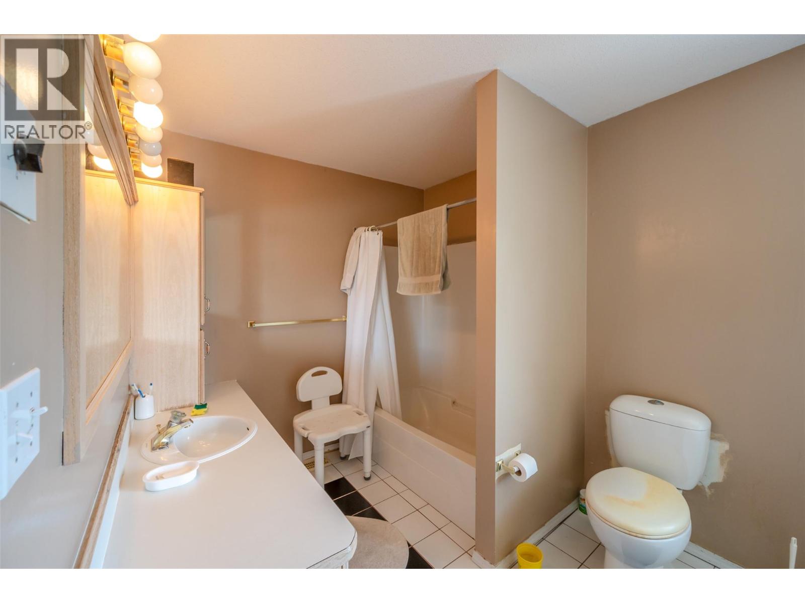 2885 Valleyview Road, Penticton, British Columbia  V2A 8V7 - Photo 46 - 10394331