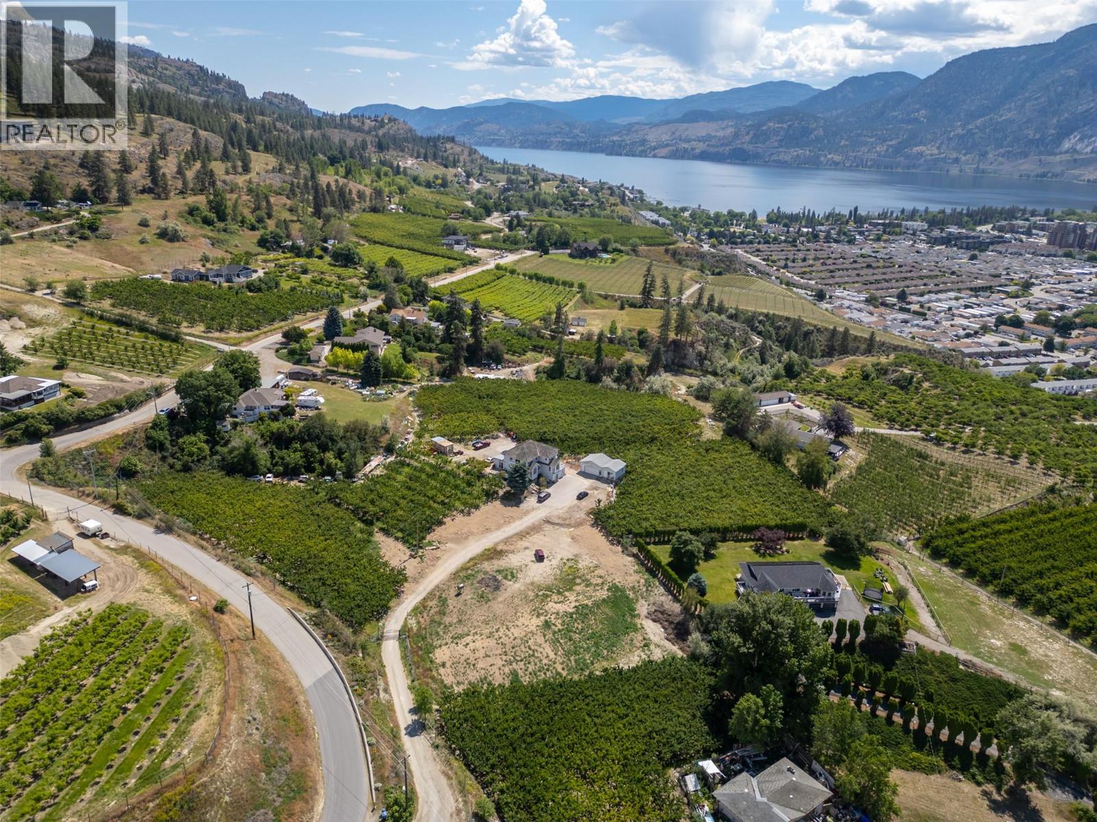 2885 Valleyview Road, Penticton, British Columbia  V2A 8V7 - Photo 4 - 10394331