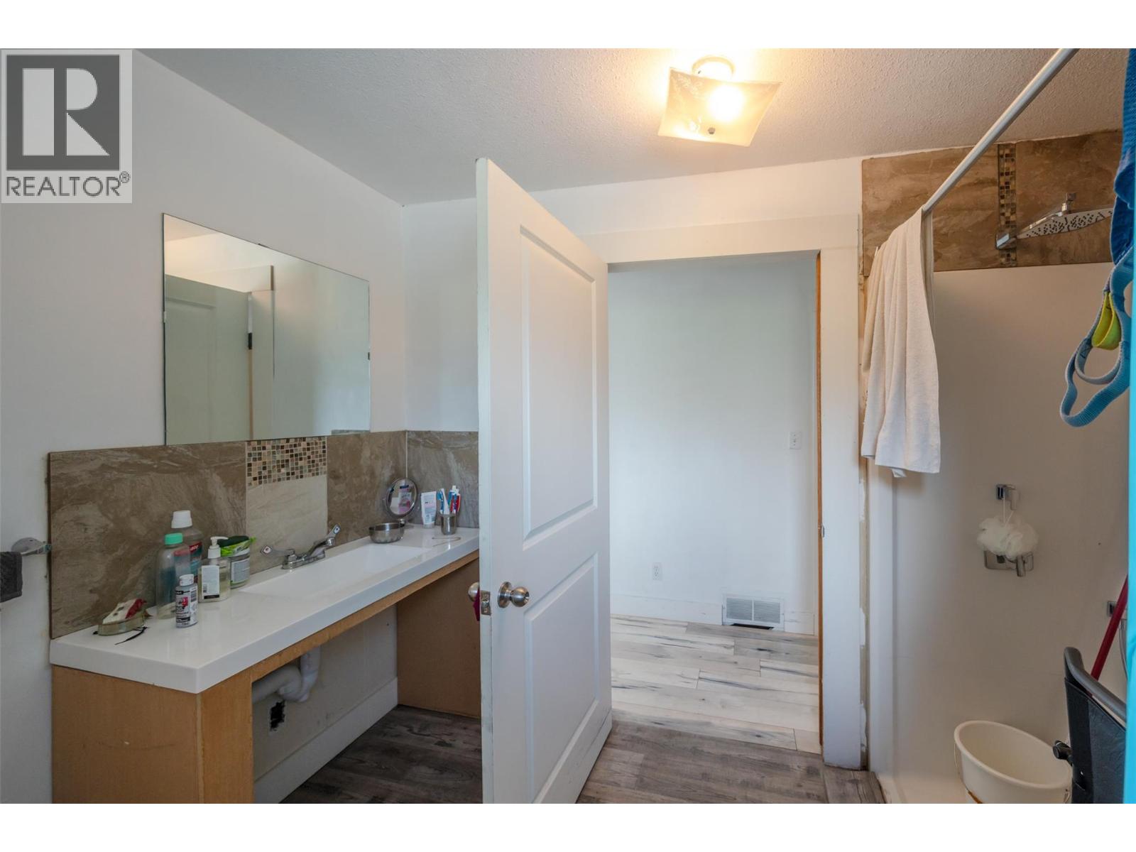 2885 Valleyview Road, Penticton, British Columbia  V2A 8V7 - Photo 16 - 10394331
