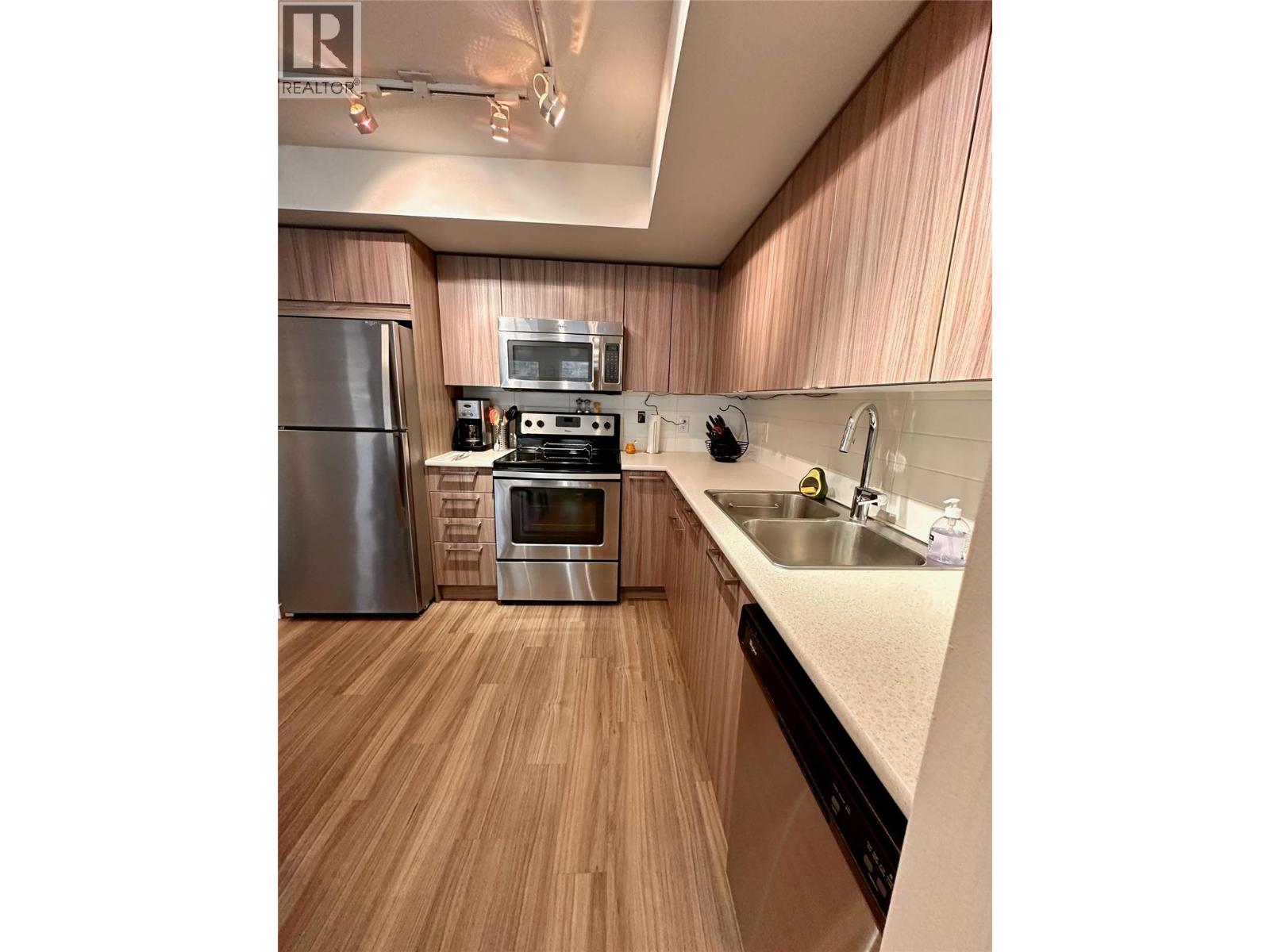 883 Academy Way Unit# 108, Kelowna, British Columbia  V1V 0A2 - Photo 9 - 10375966