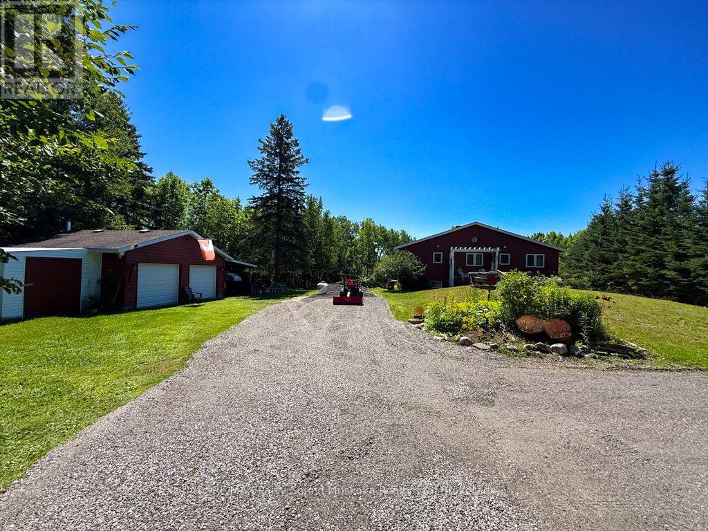 4031 Highway 520 Highway, Magnetawan, Ontario  P0A 1C0 - Photo 42 - X13644342