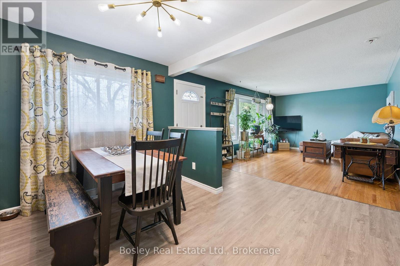 22 Delaware Avenue, Guelph, Ontario  N1E 3V4 - Photo 10 - X13003190