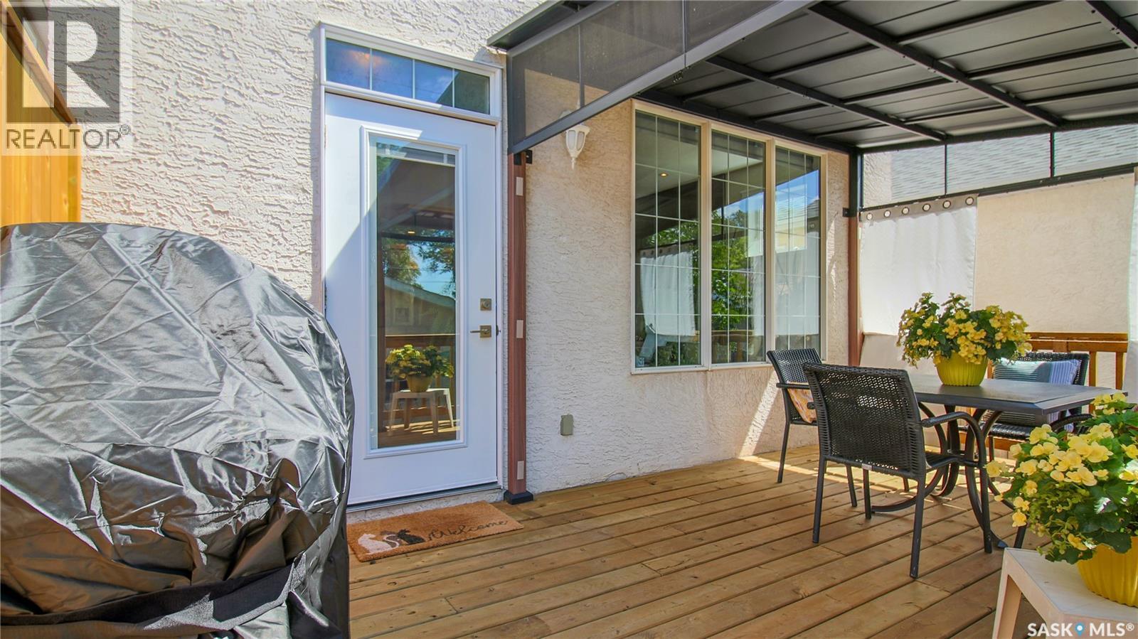 2728 Robinson Street, Regina, Saskatchewan  S4T 2R6 - Photo 42 - SK044871