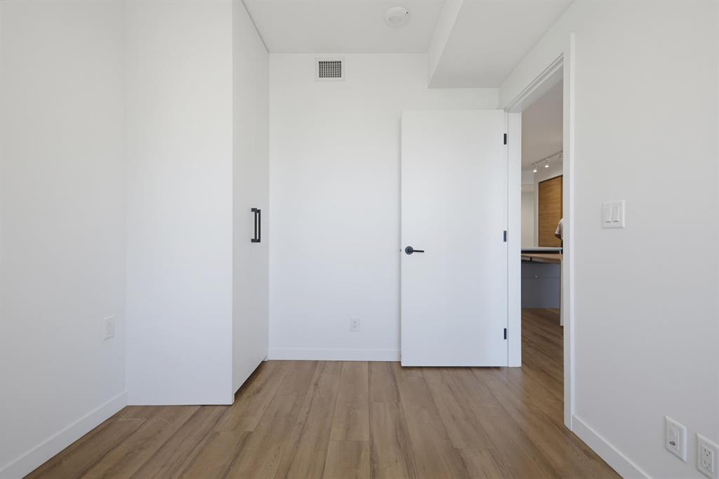 15xx 13428 105 Avenue, Surrey, British Columbia  V3T 0S6 - Photo 8 - R3153643
