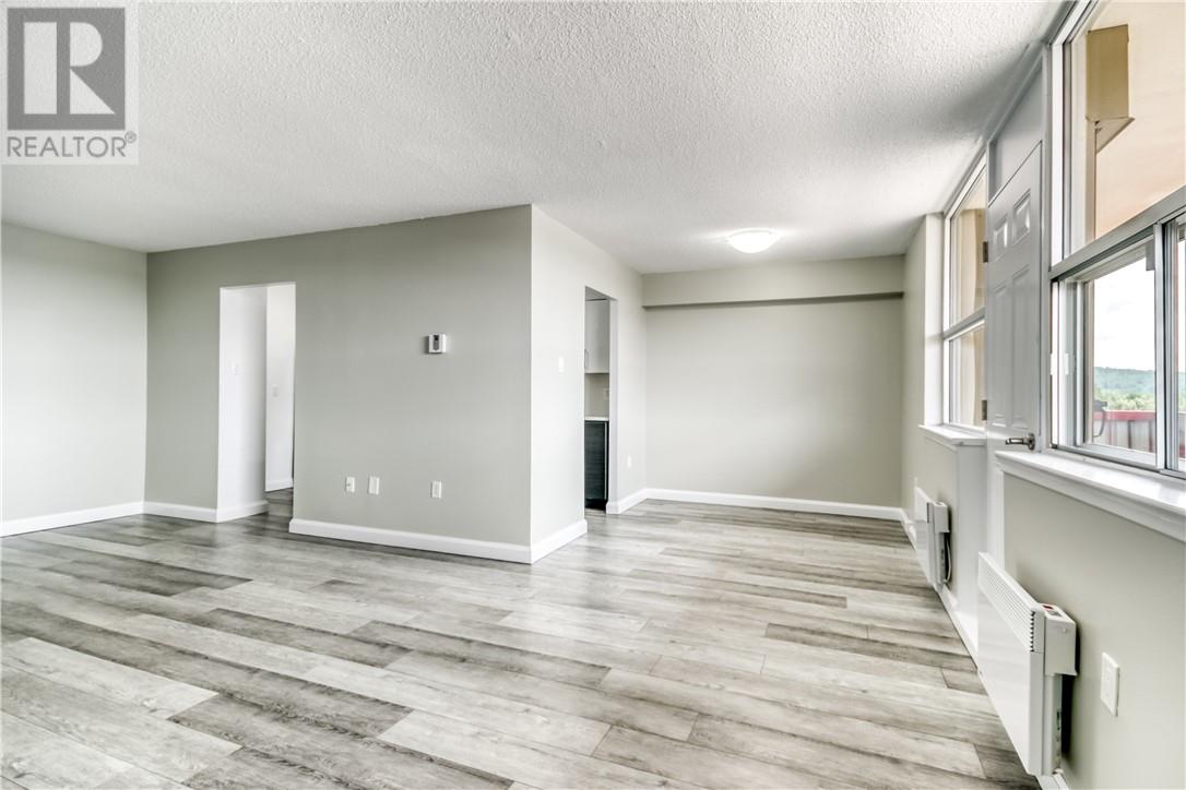 901 Lasalle Boulevard Unit# 405