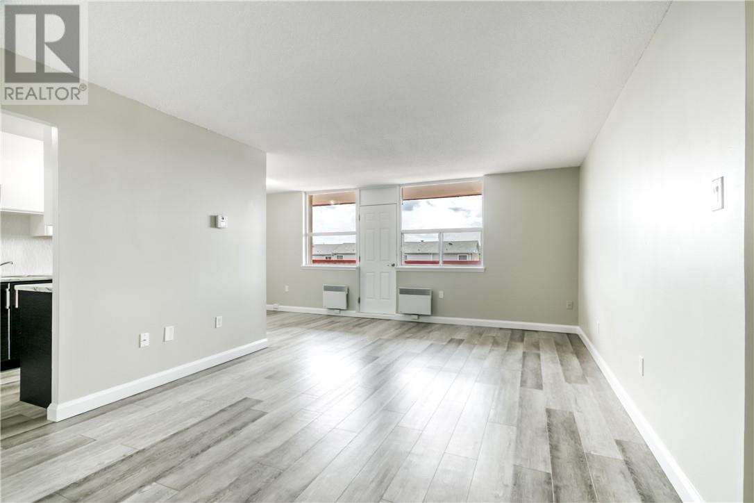 901 Lasalle Boulevard Unit# 405, Greater Sudbury, Ontario  P3A 1X7 - Photo 8 - 2129675