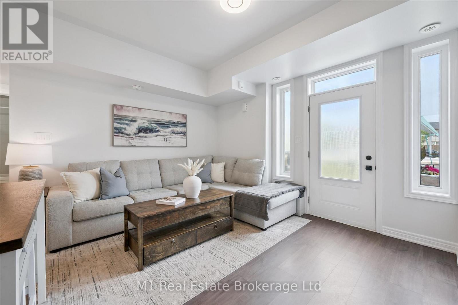 279 Law Drive, Guelph (Grange Road), Ontario  N1E 7E8 - Photo 14 - X13648562