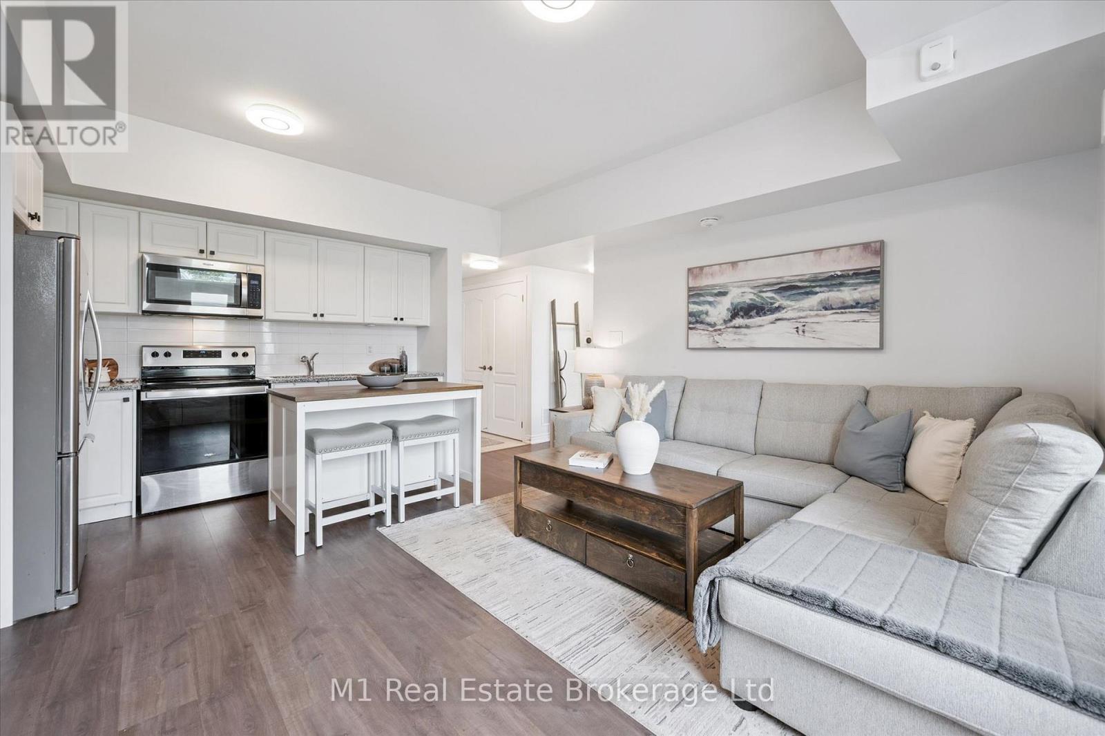 279 Law Drive, Guelph (Grange Road), Ontario  N1E 7E8 - Photo 17 - X13648562