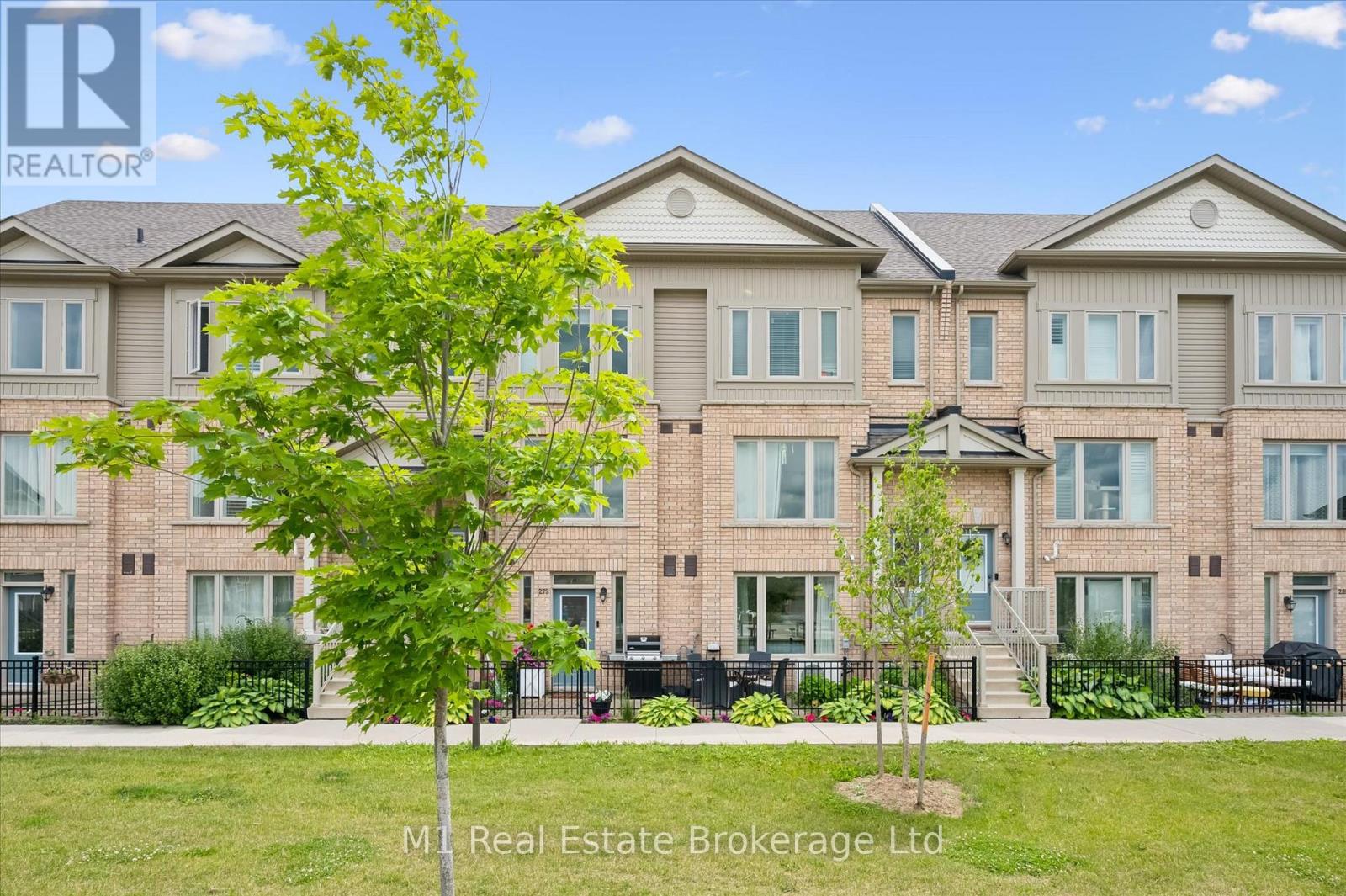 279 Law Drive, Guelph (Grange Road), Ontario  N1E 7E8 - Photo 2 - X13648562