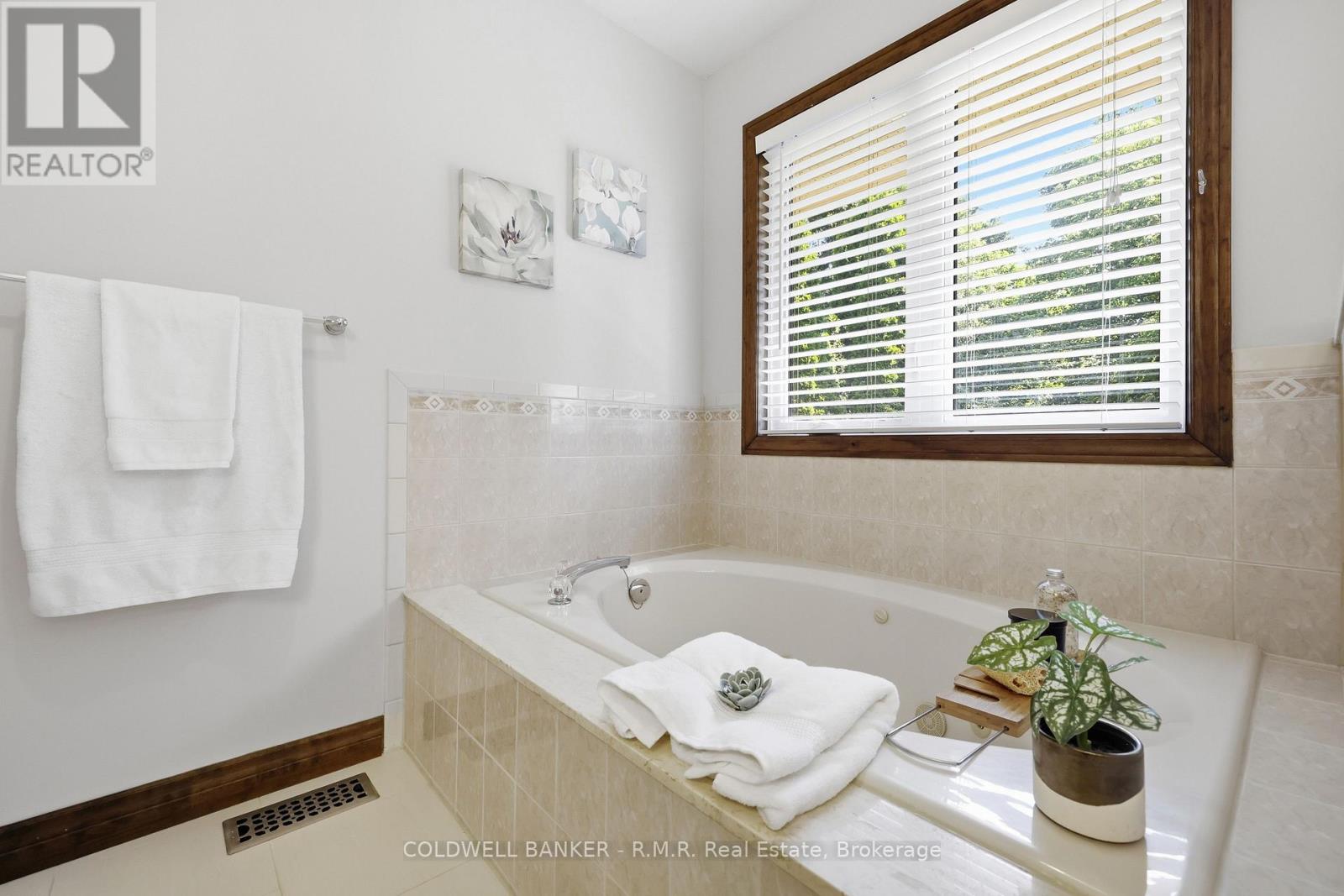 138 Samac Trail, Oshawa, Ontario  L1G 7V9 - Photo 24 - E13648566