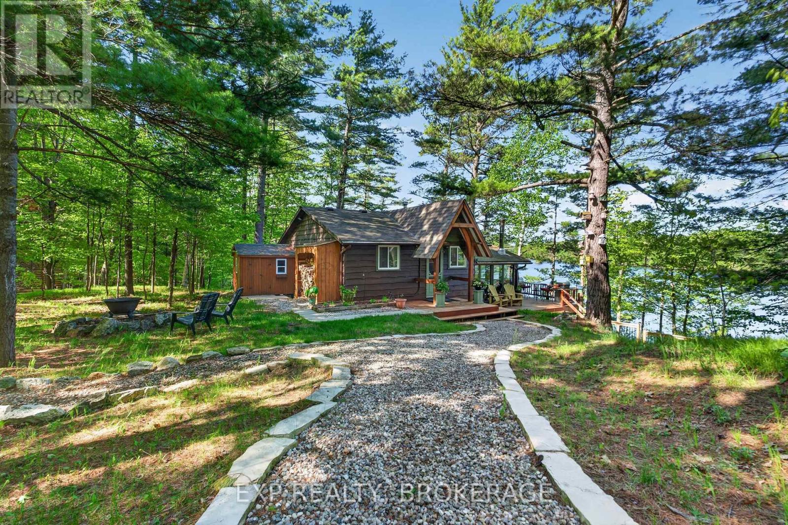 7a&b Overlook Lane, Rideau Lakes, Ontario