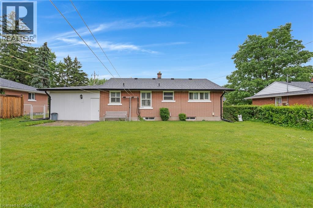 1410 Eleanor Avenue, Cambridge, Ontario  N3H 4N2 - Photo 3 - 40842401