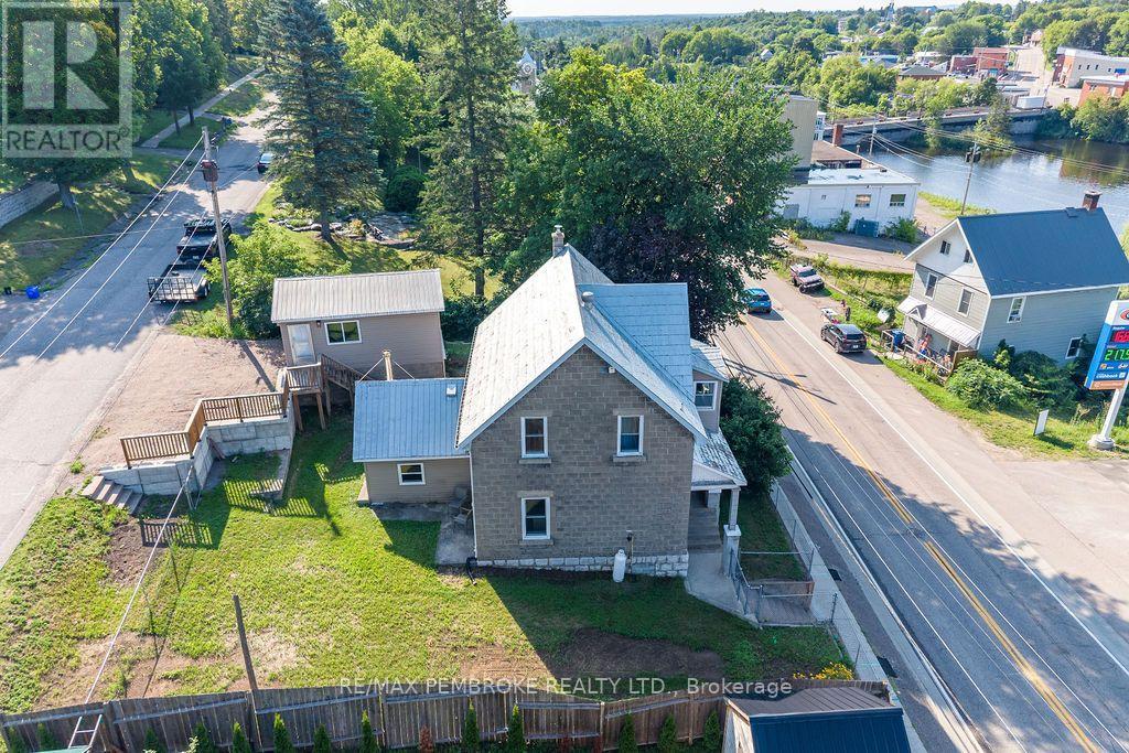 131 Bonnechere Street W, Bonnechere Valley, Ontario  K0J 1T0 - Photo 3 - X13648550