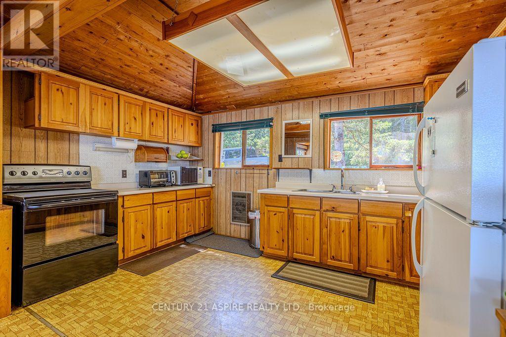 890 John Street, Killaloe, Ontario  K0J 2A0 - Photo 13 - X13648576