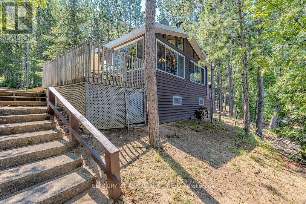 890 John Street, Killaloe, Ontario  K0J 2A0 - Photo 2 - X13648576