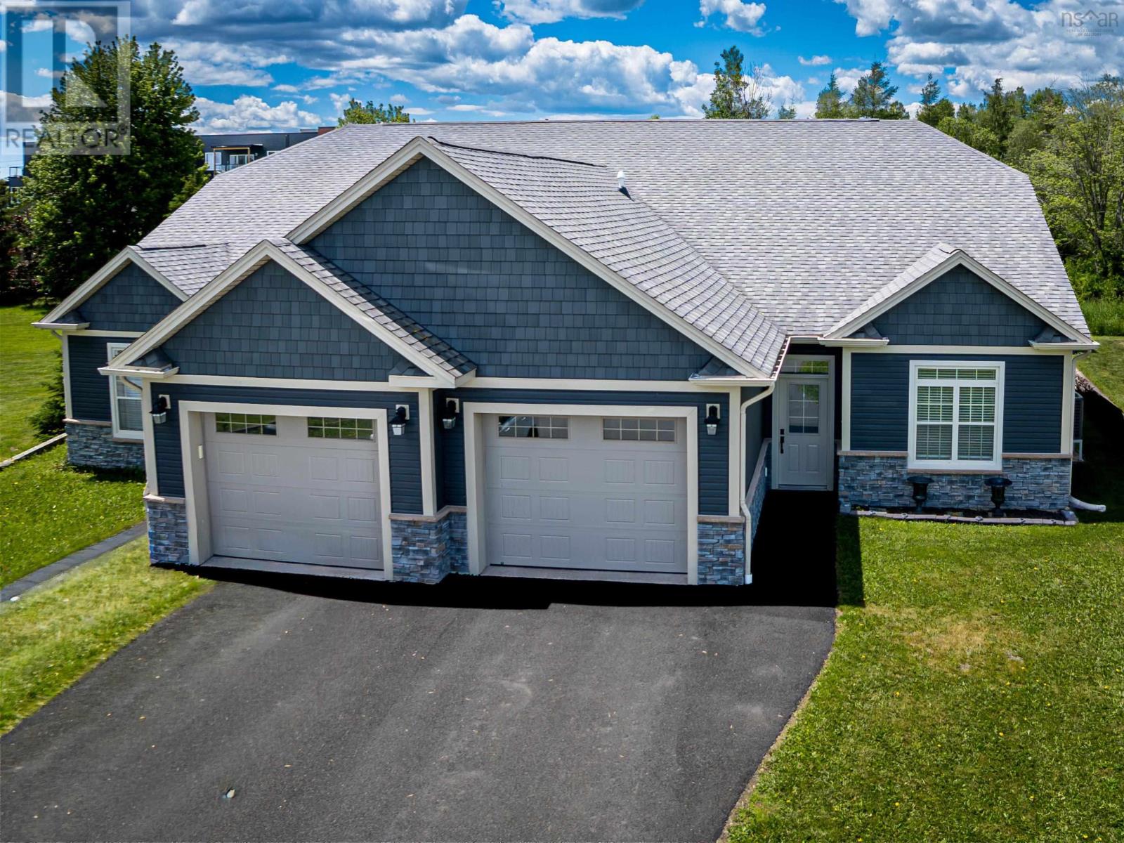 4 White Road, Enfield, Nova Scotia