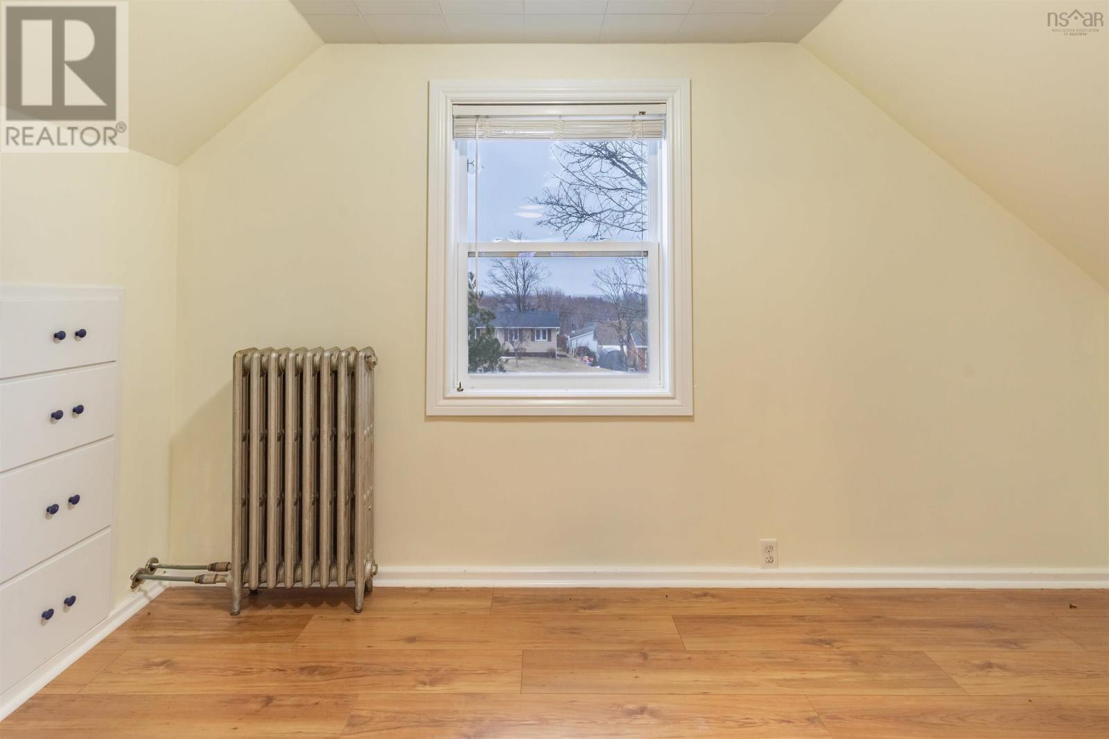 22 Archibald Street, Sydney Mines, Nova Scotia  B1V 2Y5 - Photo 15 - 202605950