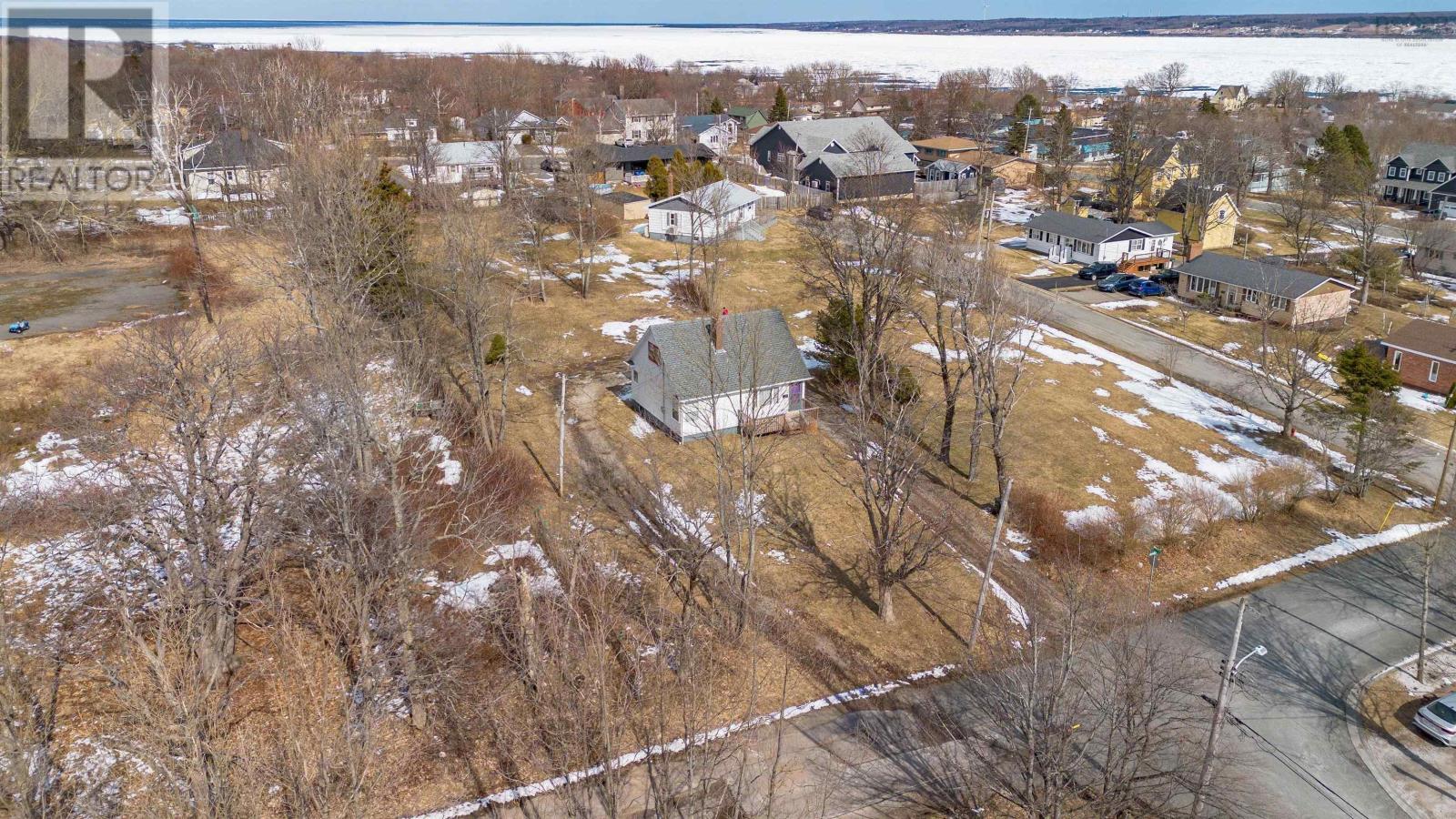 22 Archibald Street, Sydney Mines, Nova Scotia  B1V 2Y5 - Photo 43 - 202605950