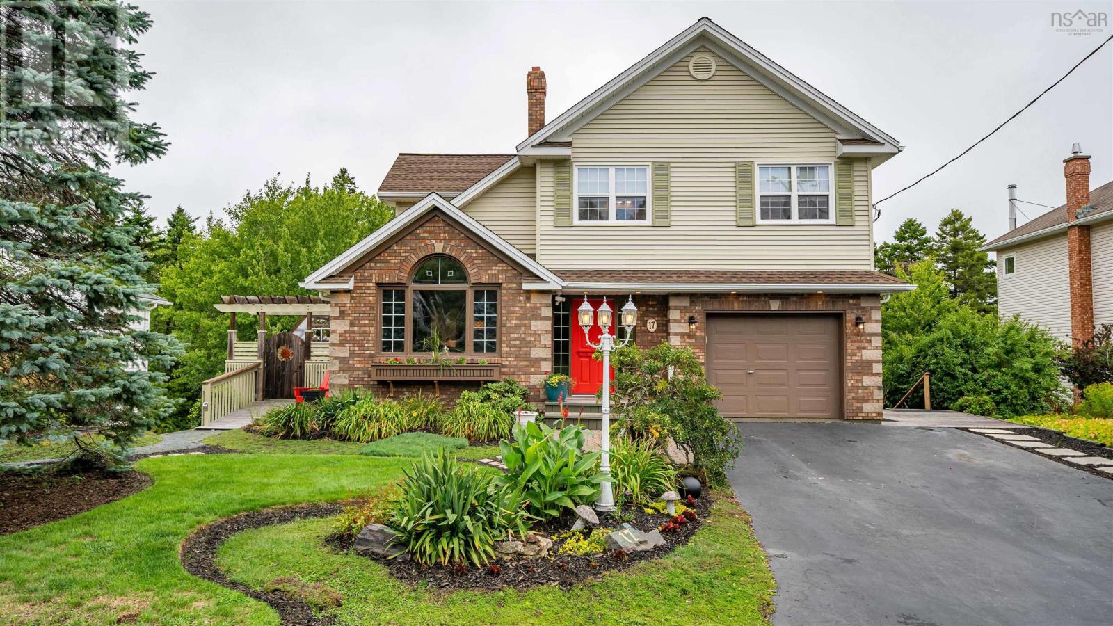 17 Oakley Avenue, Halifax, Nova Scotia