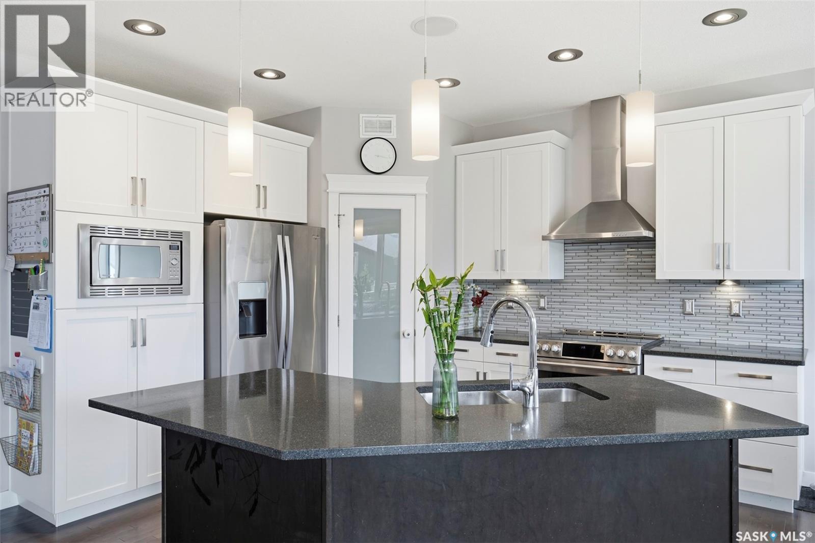 1115 Werschner Crescent, Saskatoon, Saskatchewan  S7V 0A7 - Photo 6 - SK044659