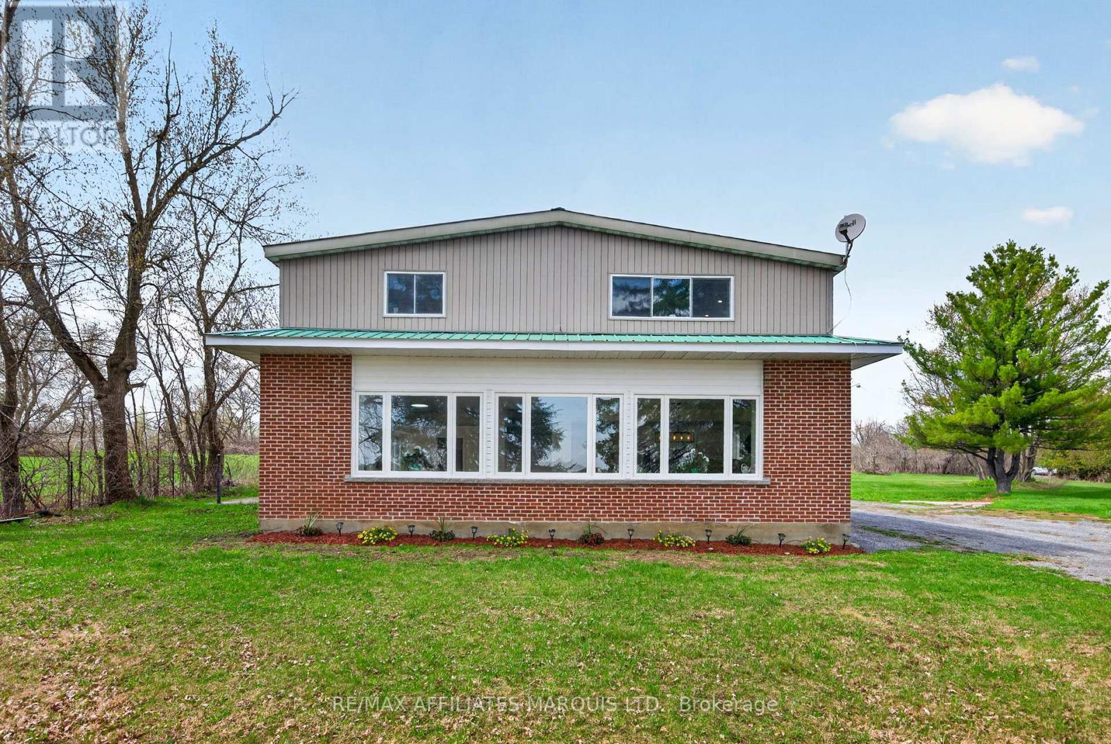 20033 Kenyon Conc Rd 4 Road, North Glengarry, Ontario  K0C 1A0 - Photo 45 - X13087142