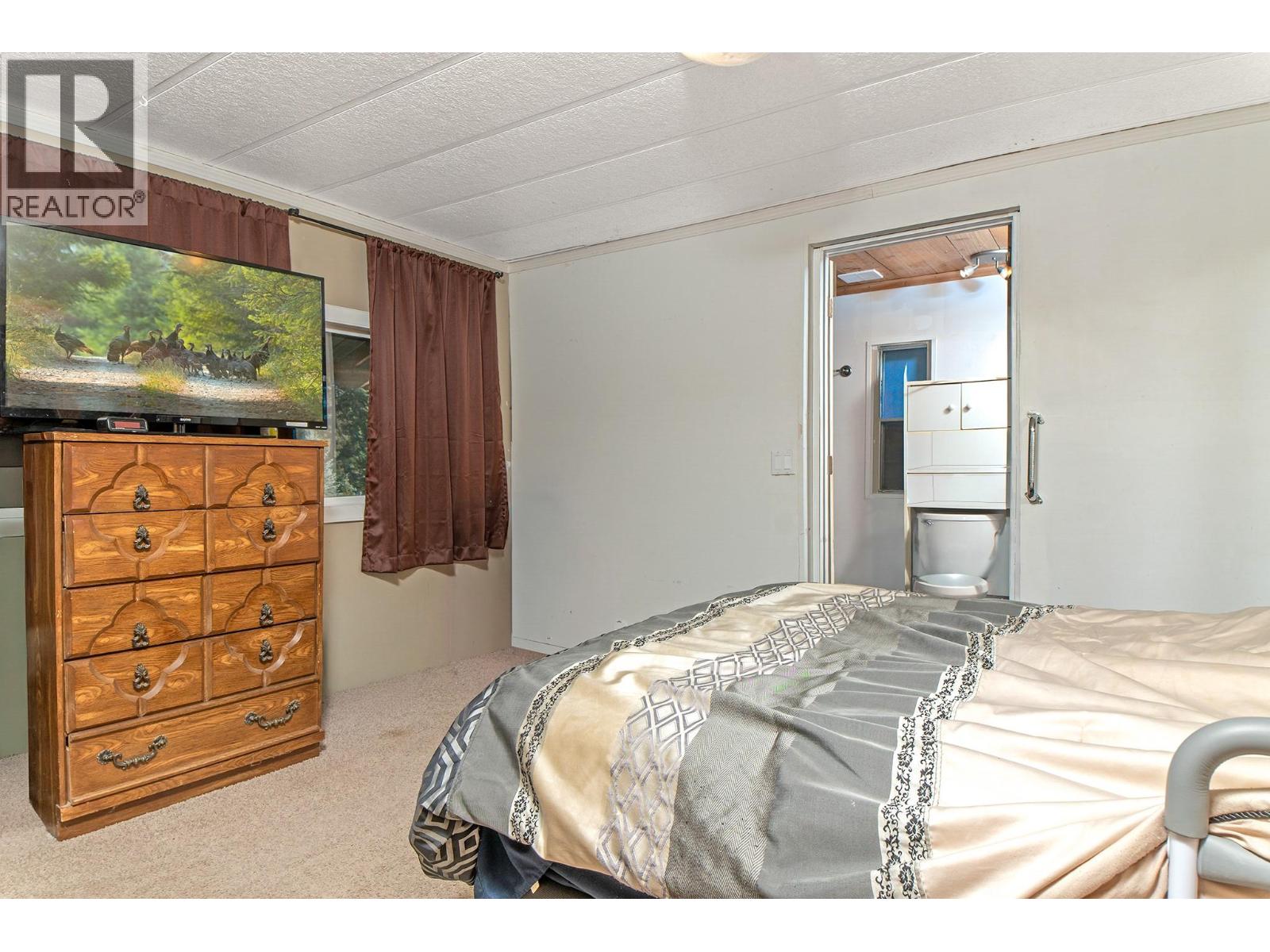 4717 Goat River North Road, Arrow Creek, British Columbia  V0B 1G9 - Photo 12 - 10397131