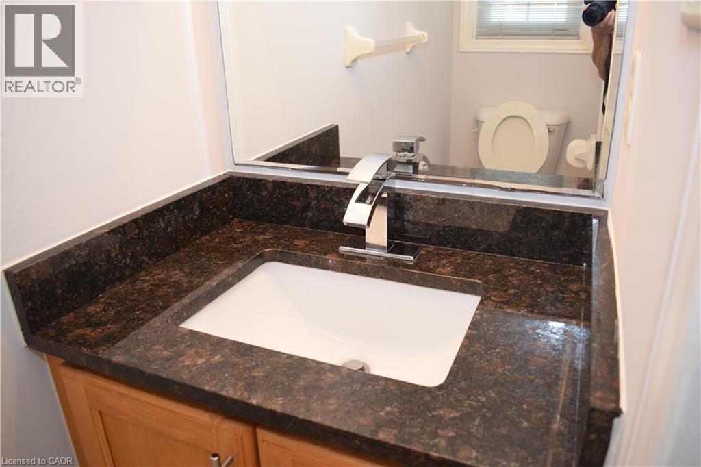 688 Star Flower Avenue Unit# A, Waterloo, Ontario  N2V 2L2 - Photo 9 - 40854100