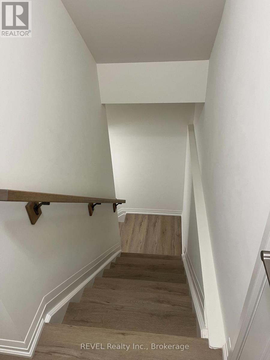 Lower Unit - 84 Acacia Road, Pelham, Ontario L0S 1E1 - Photo 10 - X13648452