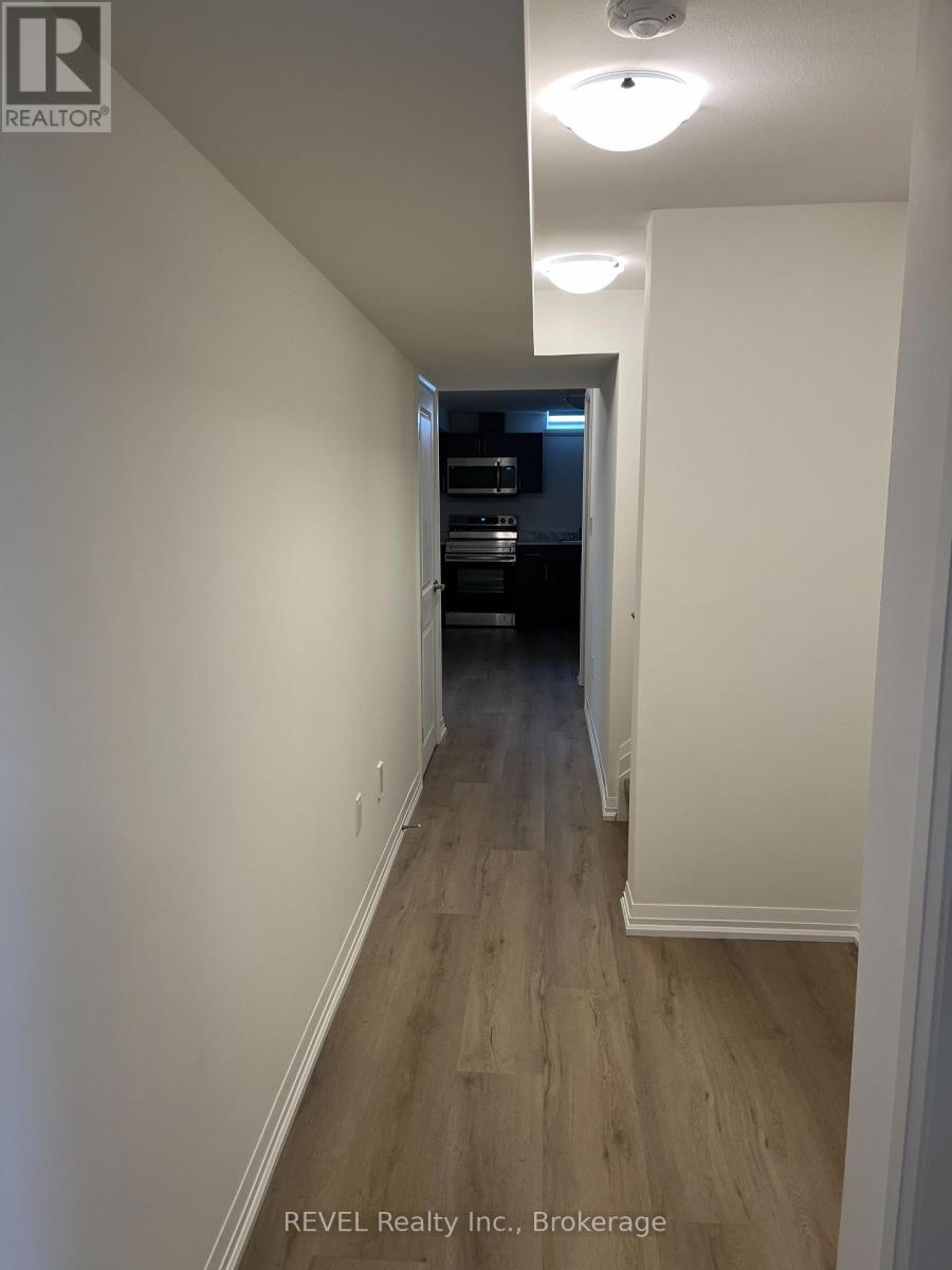 Lower Unit - 84 Acacia Road, Pelham, Ontario L0S 1E1 - Photo 11 - X13648452