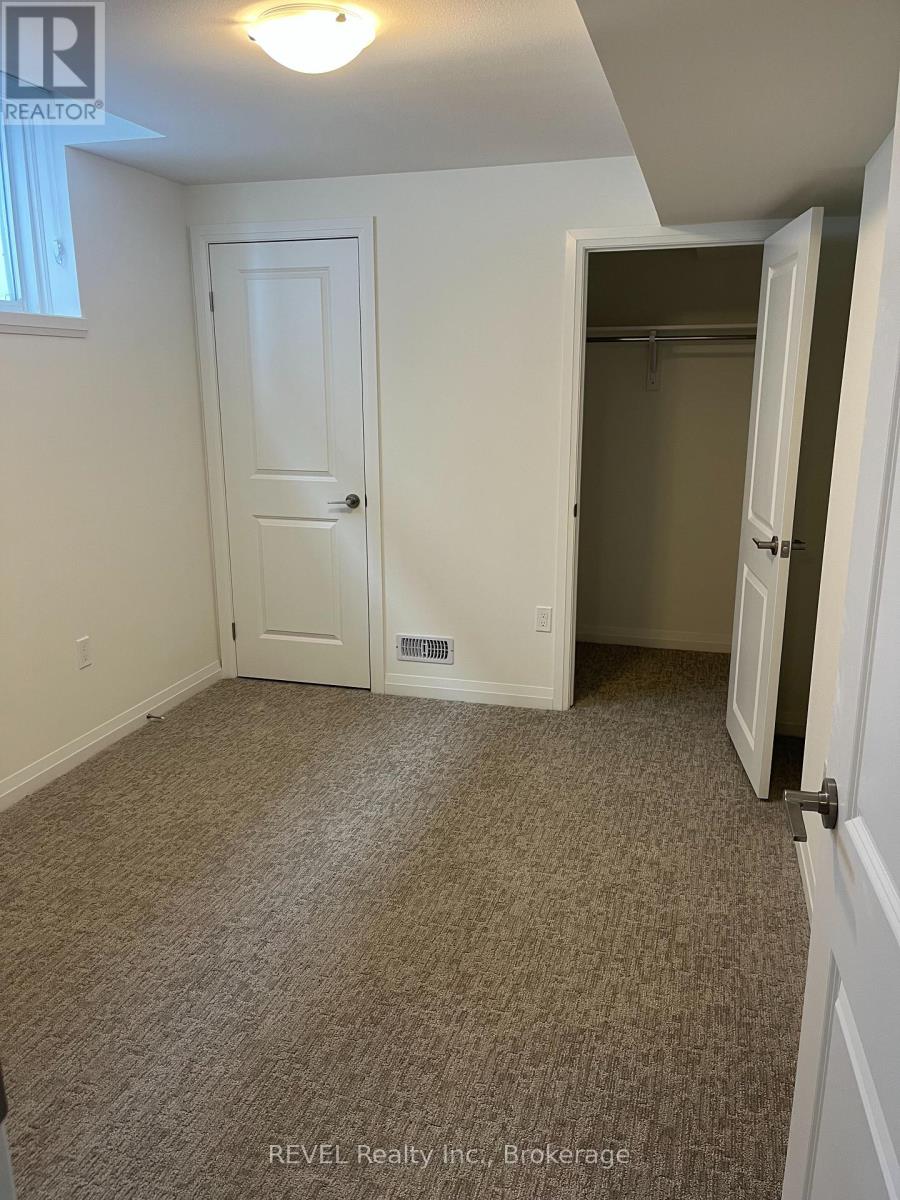 Lower Unit - 84 Acacia Road, Pelham, Ontario L0S 1E1 - Photo 8 - X13648452