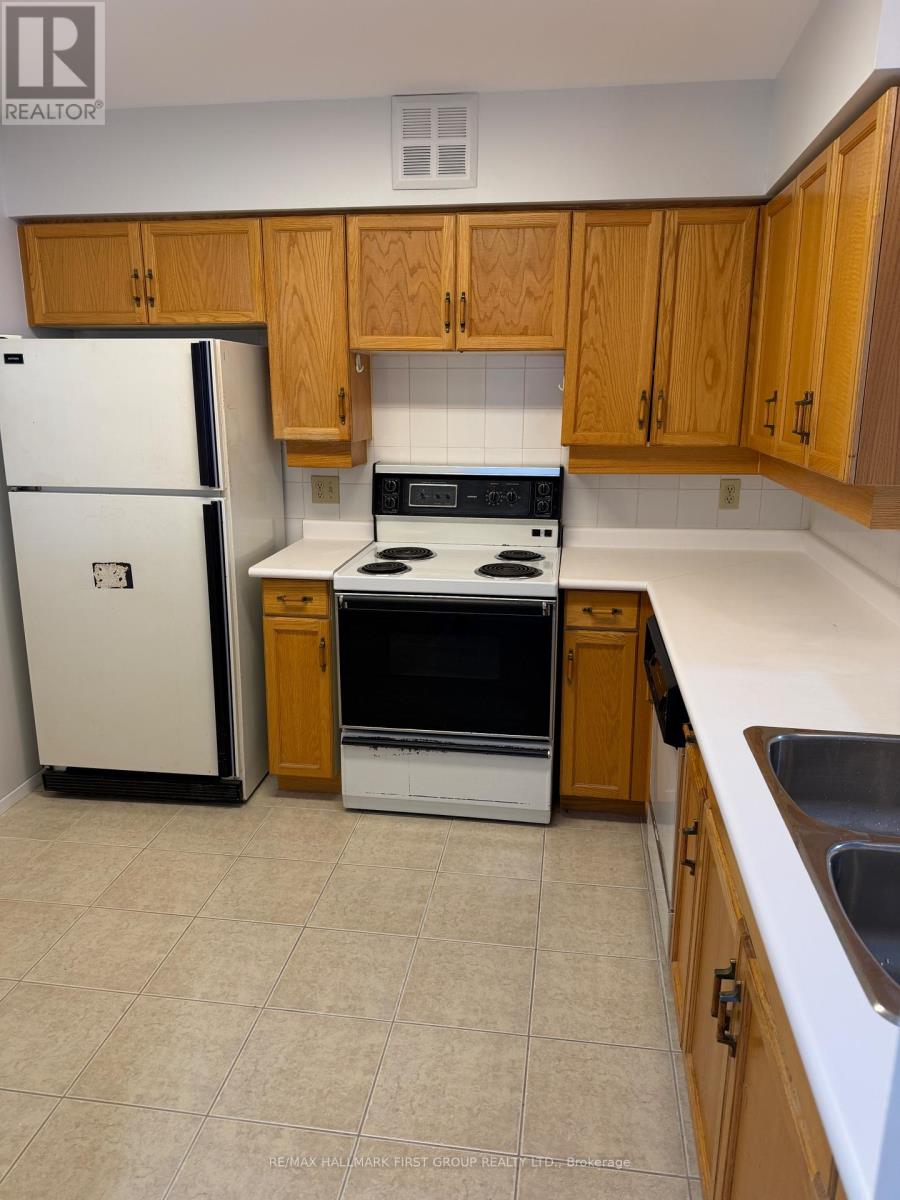 1132 - 1880 Valley Farm Road, Pickering, Ontario  L1V 6B3 - Photo 2 - E13648458