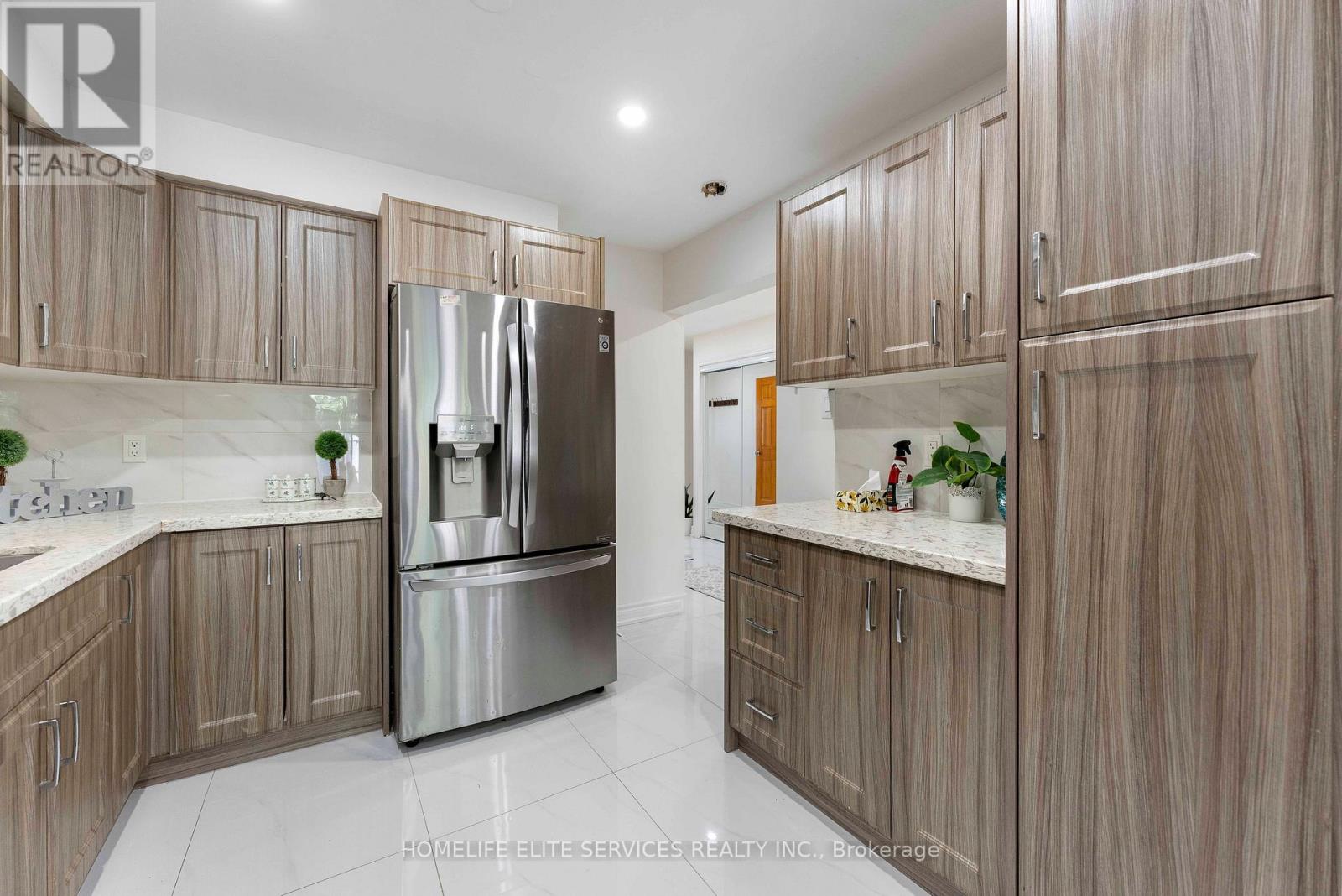44 Greenhedges Court, Toronto, Ontario  M1B 1T2 - Photo 17 - E13648518