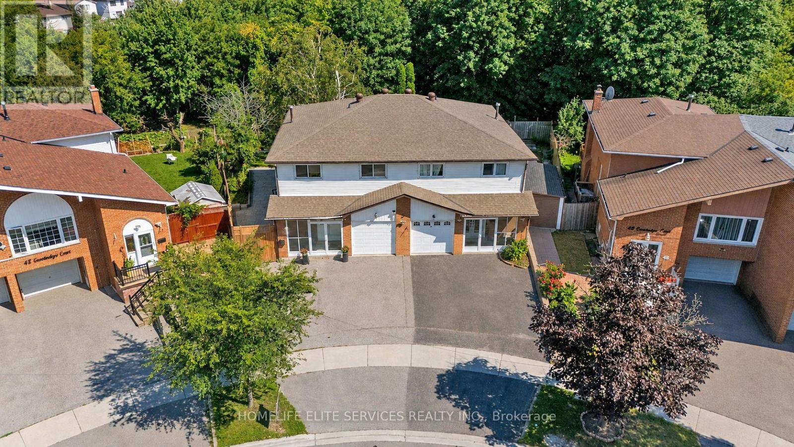 44 Greenhedges Court, Toronto, Ontario  M1B 1T2 - Photo 3 - E13648518
