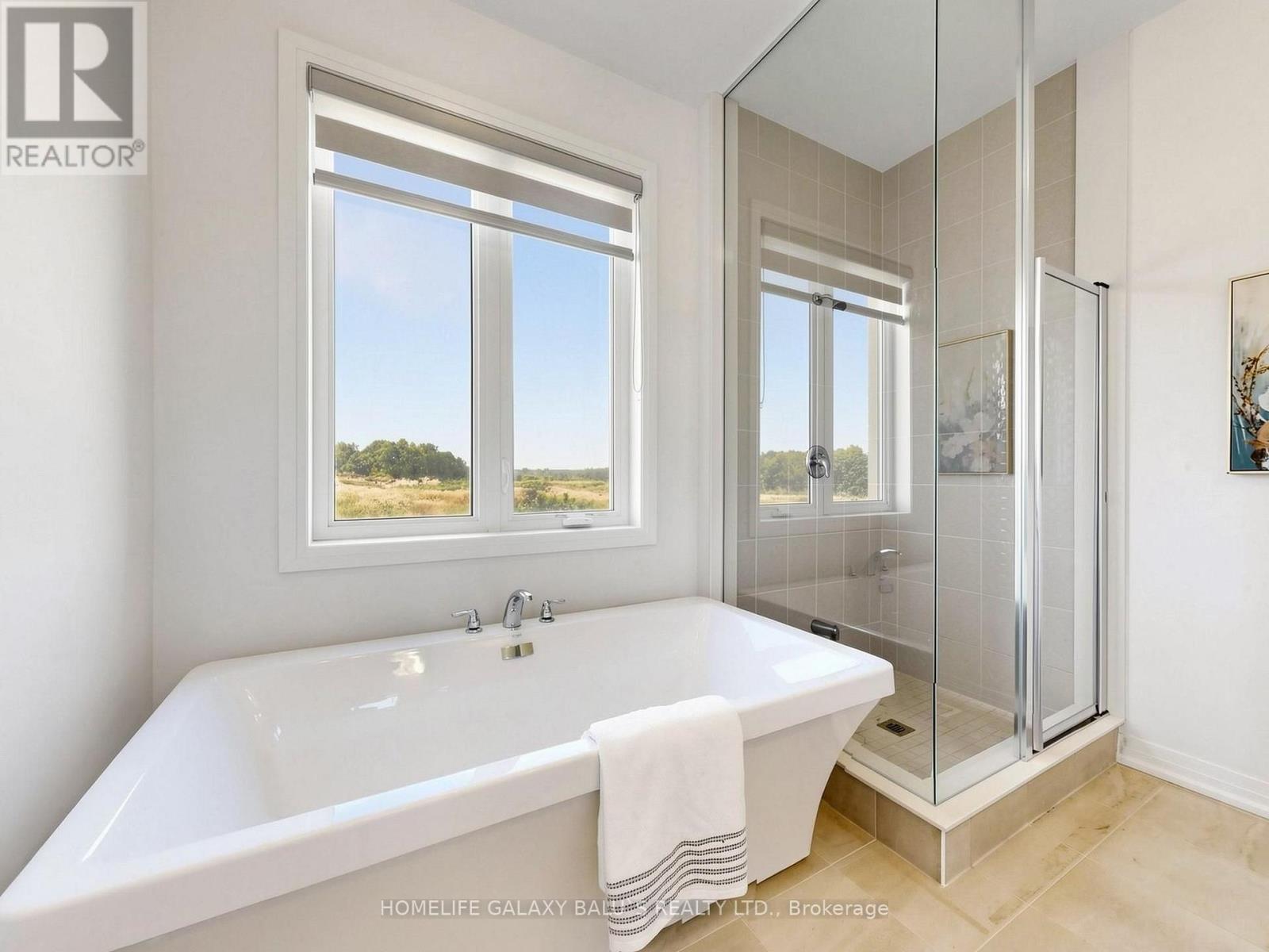 1074 Pisces Trail, Pickering, Ontario  L0H 1J0 - Photo 31 - E13648536