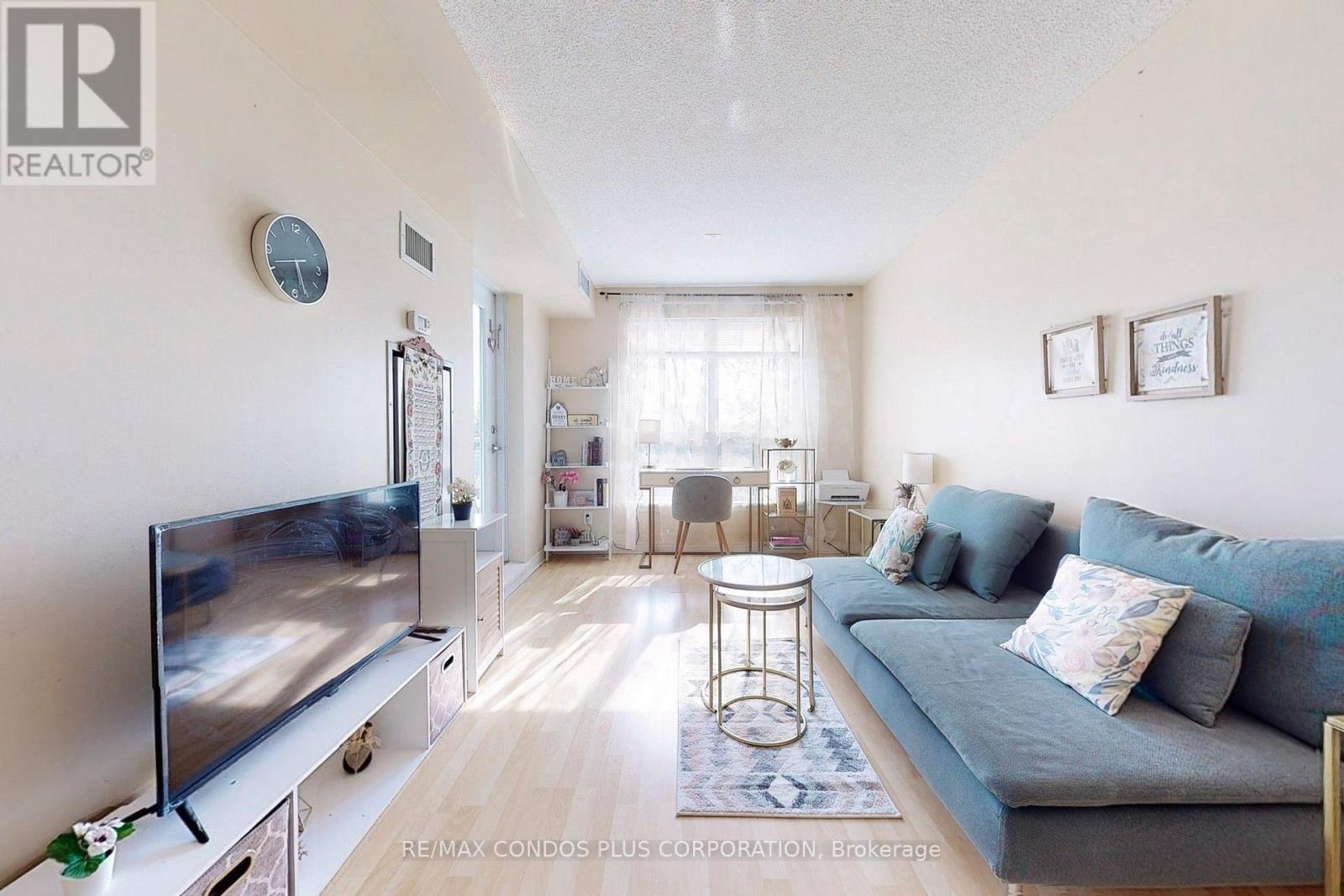 315 - 60 Fairfax Crescent, Toronto, Ontario  M1L 0E1 - Photo 9 - E13648580