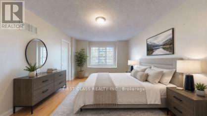570 Hoover Park Drive, Whitchurch-Stouffville, Ontario  L4A 0S8 - Photo 22 - N13648506