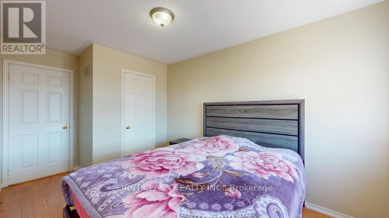 570 Hoover Park Drive, Whitchurch-Stouffville, Ontario  L4A 0S8 - Photo 27 - N13648506