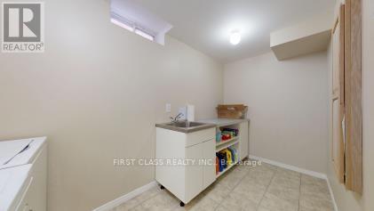 570 Hoover Park Drive, Whitchurch-Stouffville, Ontario  L4A 0S8 - Photo 40 - N13648506