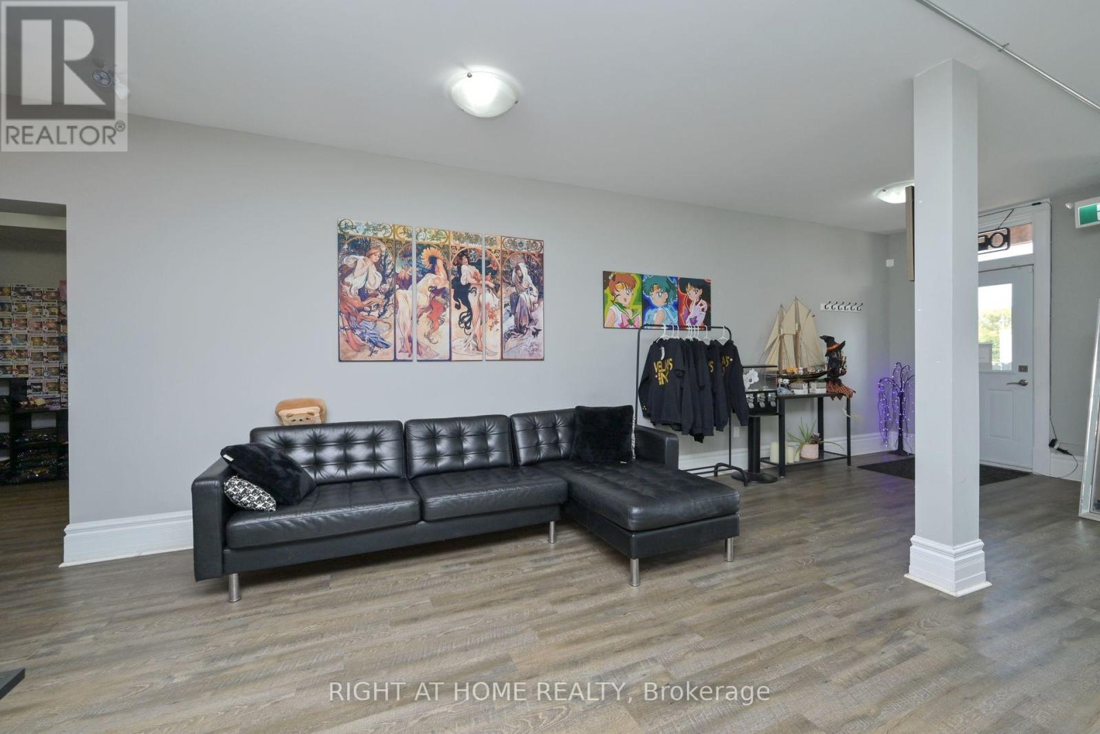 102 A & B - 170 Bradford Street, Barrie, Ontario L4N 3B5 - Photo 13 - S13648480