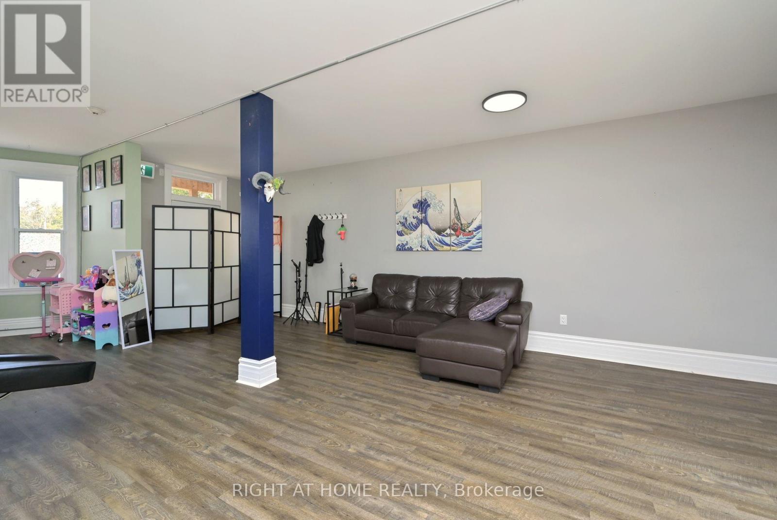 102b - 170 Bradford Street, Barrie, Ontario  L4N 3B5 - Photo 8 - S13648490