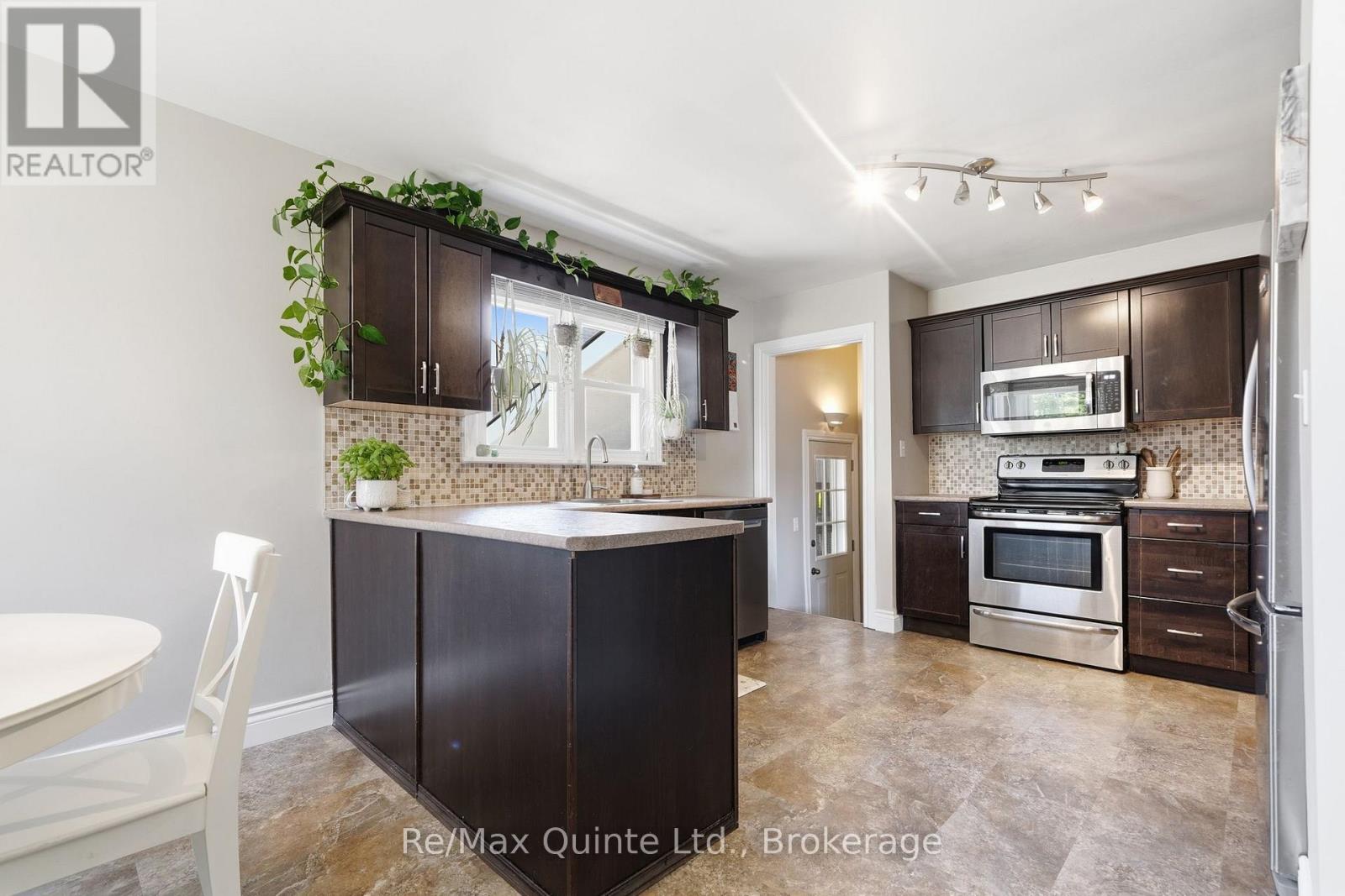 248 Farley Avenue, Belleville, Ontario  K8N 4L5 - Photo 11 - X13648584