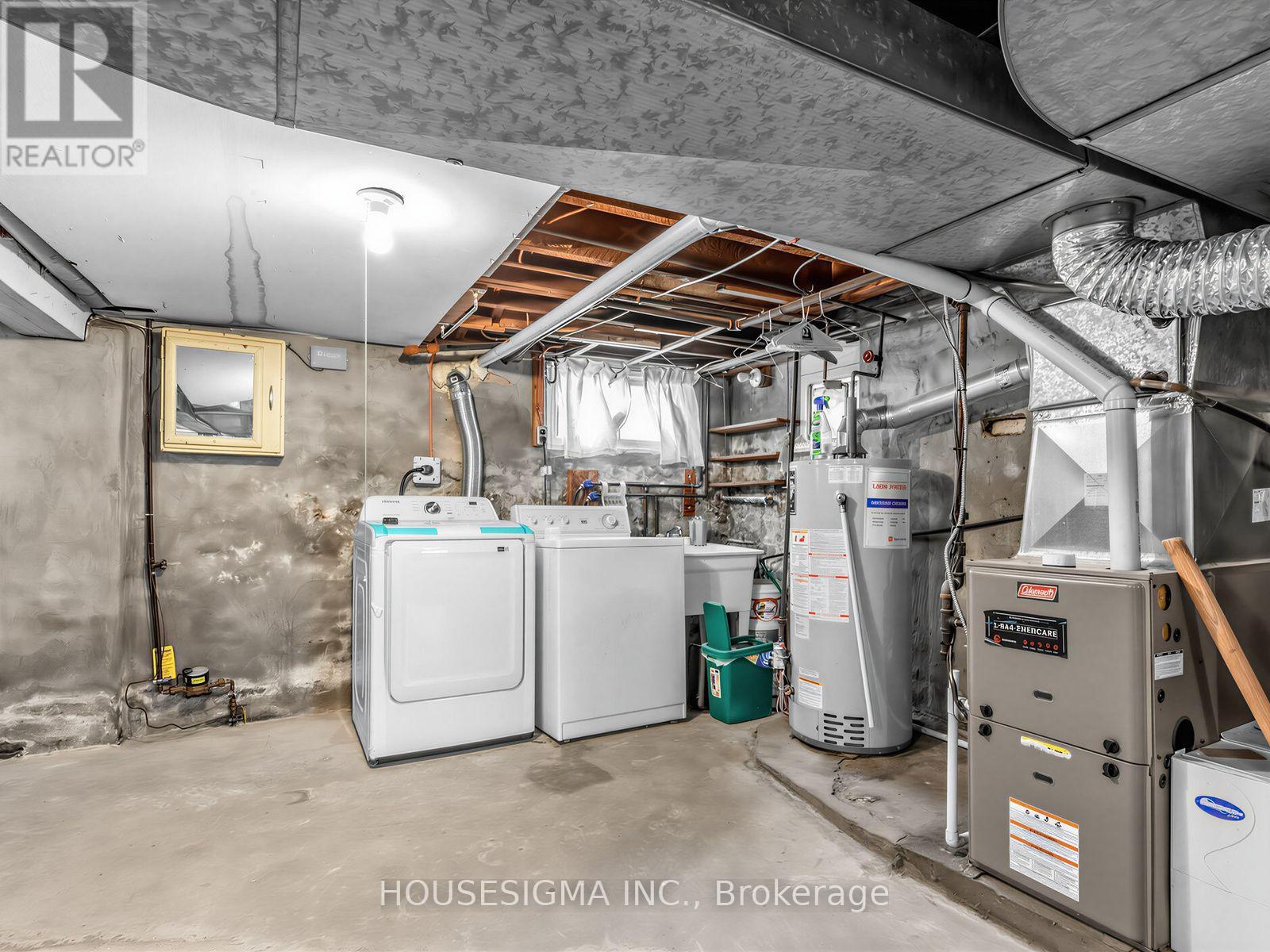 491 Hopewell Avenue, Toronto, Ontario  M6E 2S5 - Photo 17 - W13648560