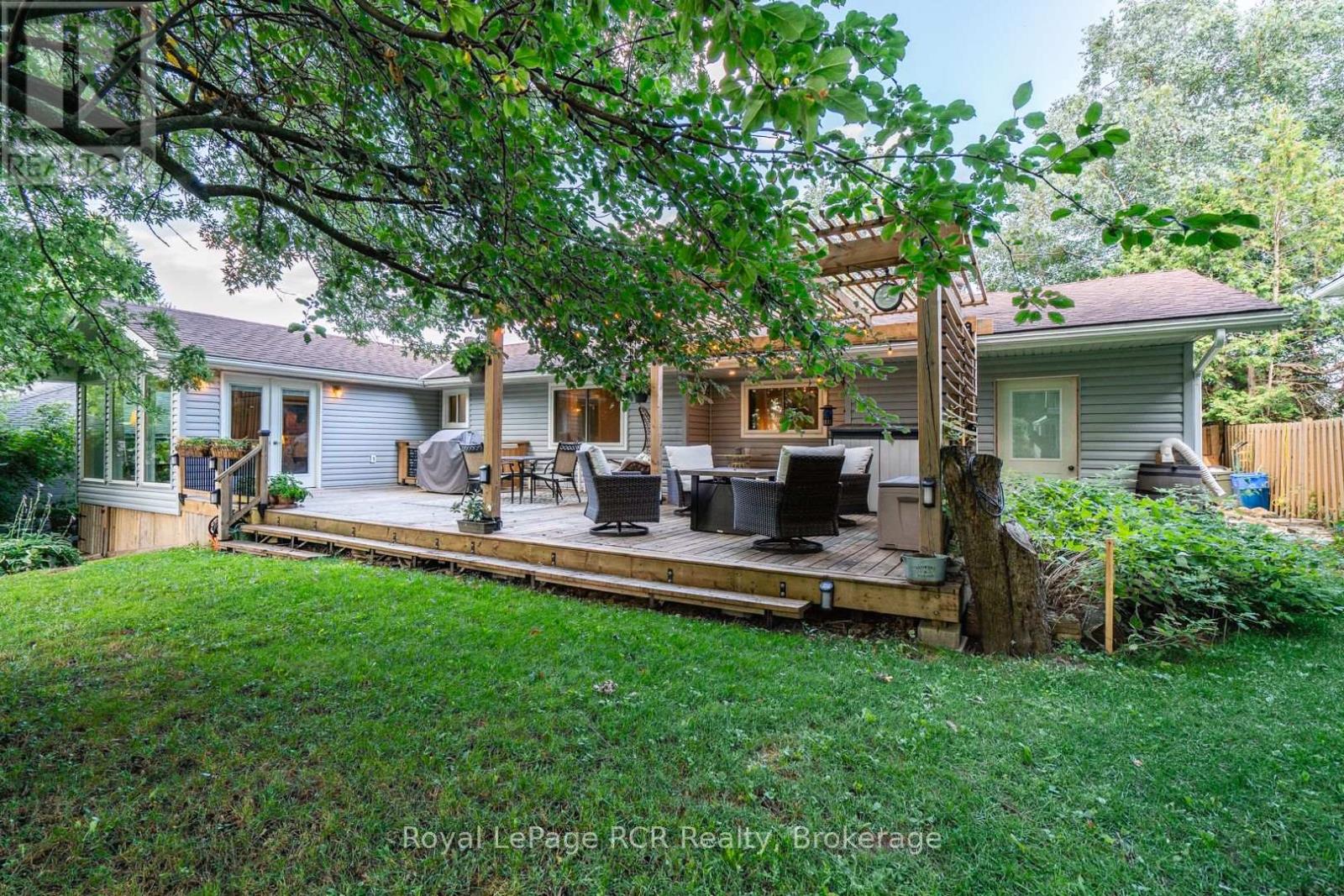142 12th Avenue, Hanover, Ontario N4N 2S7 - Photo 34 - X13648240