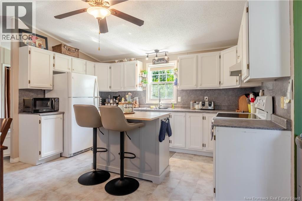 32 Poplar Street, Waasis, New Brunswick  E3B 9H3 - Photo 3 - NB145375
