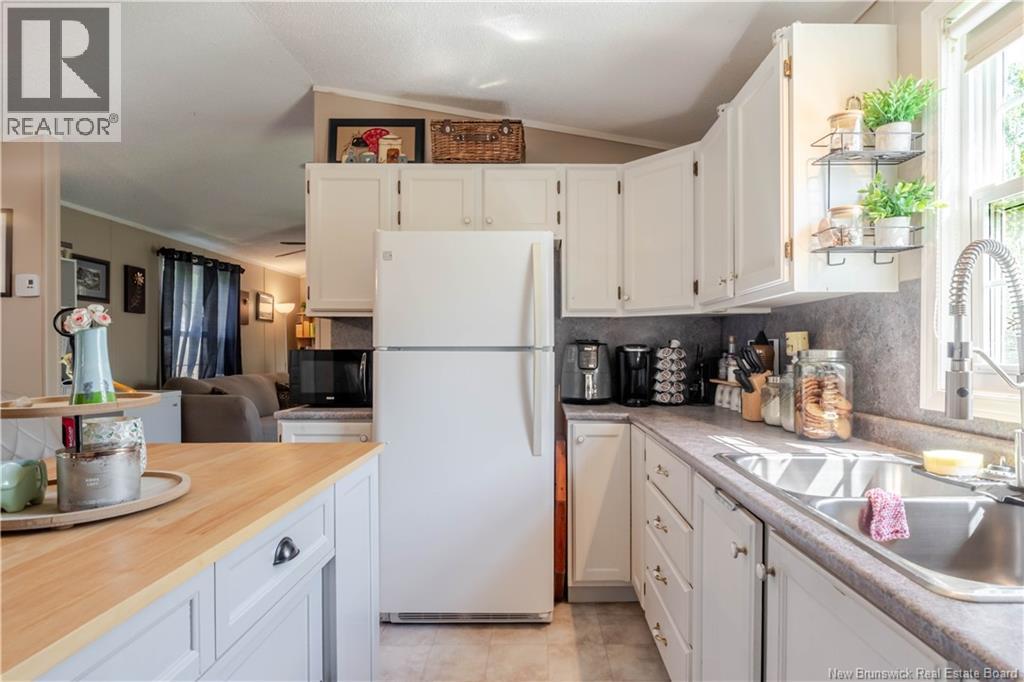 32 Poplar Street, Waasis, New Brunswick  E3B 9H3 - Photo 6 - NB145375