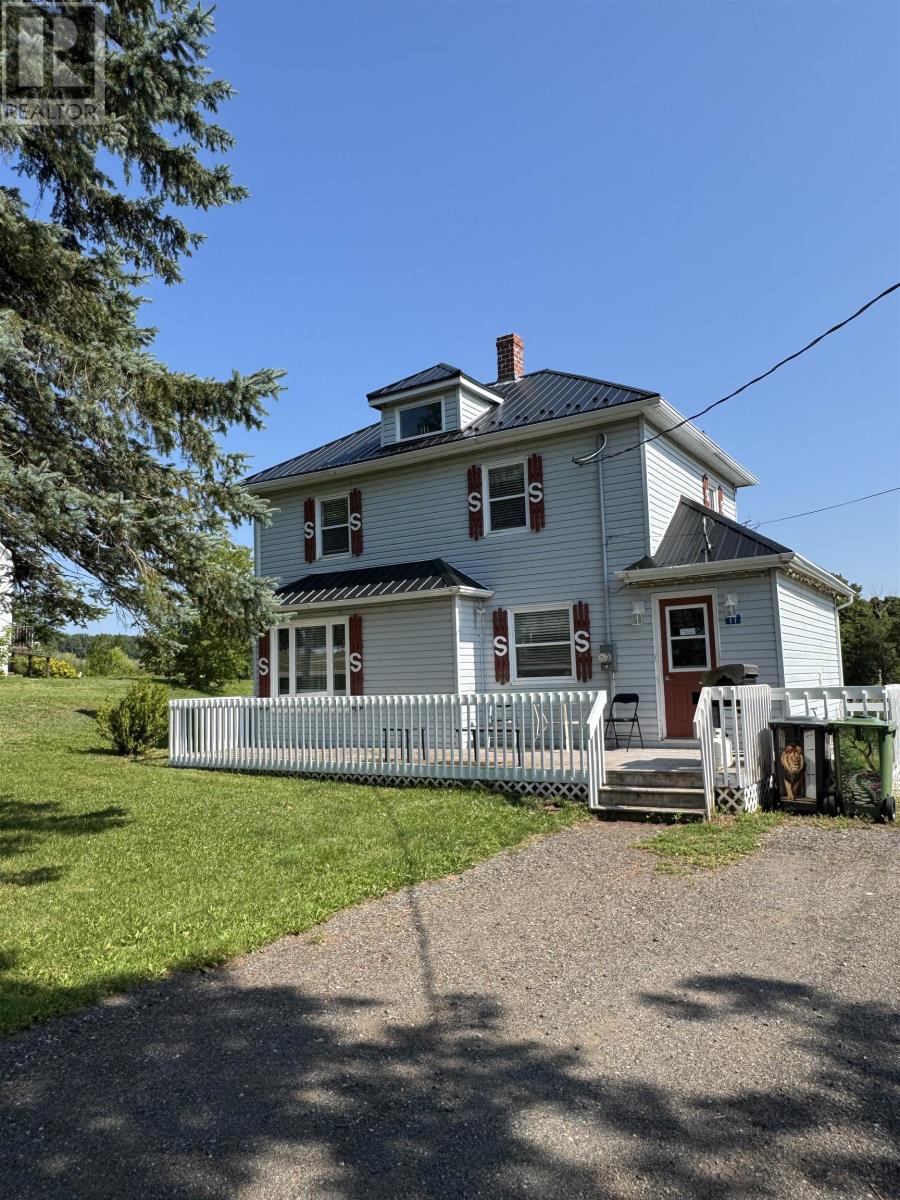 11 Thompson Point Road, Margate, Prince Edward Island  C0B 1M0 - Photo 1 - 202619866